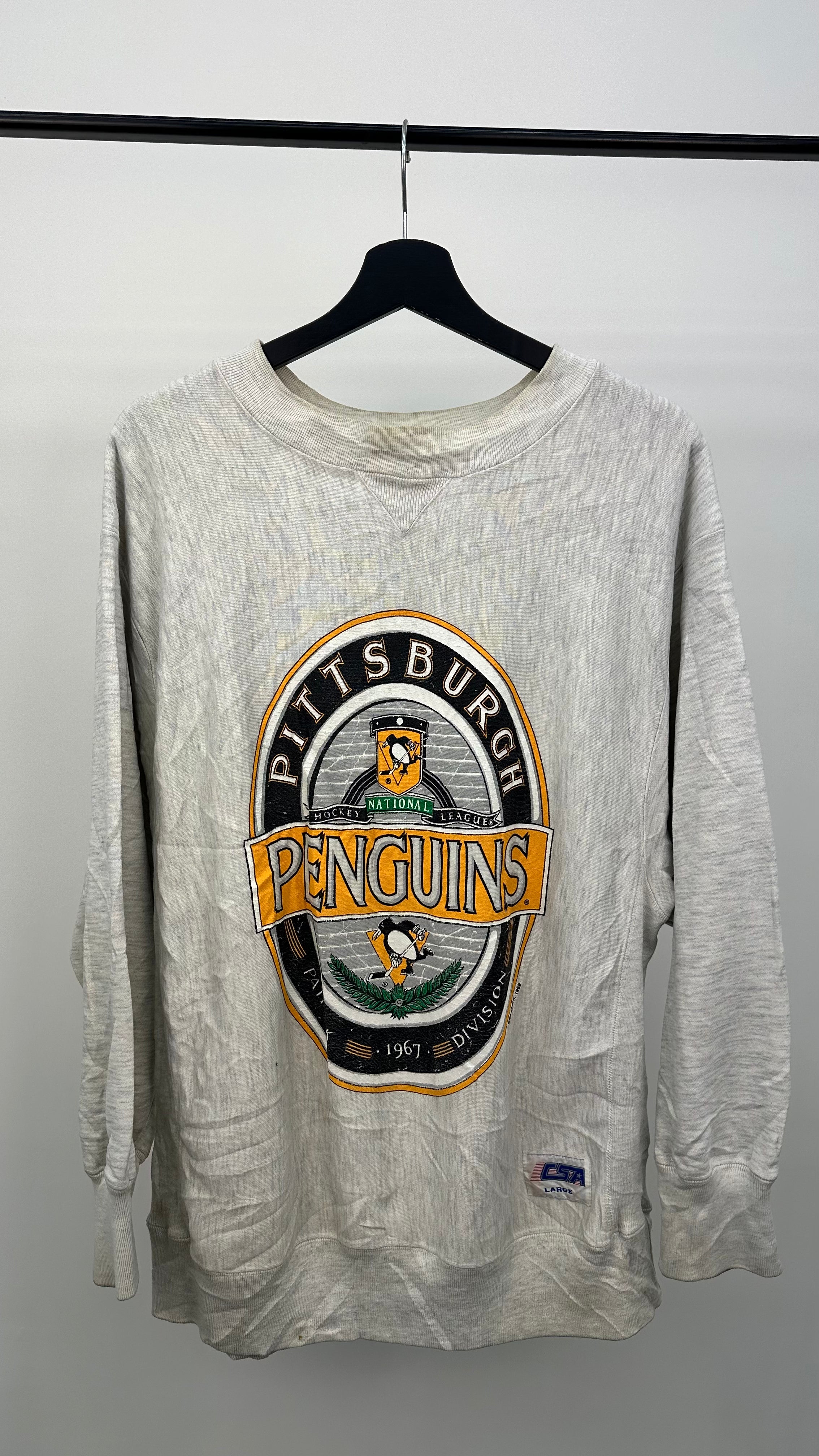 HOCKEY PENGUINS SWEATSHIRT SIZE: L