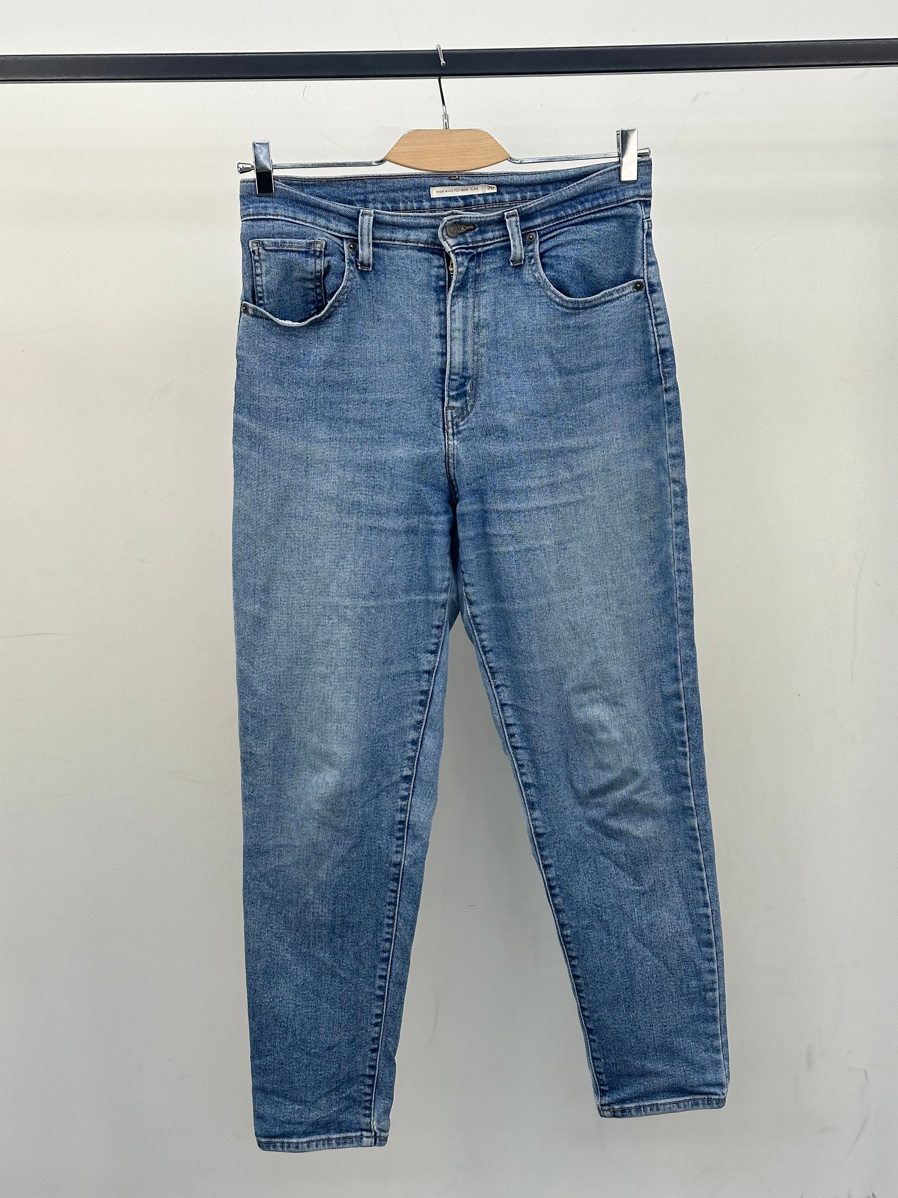 LEVI'S HIGH WAISTED MOM JEAN TAGLIA: 44 ITA = W30 L29
