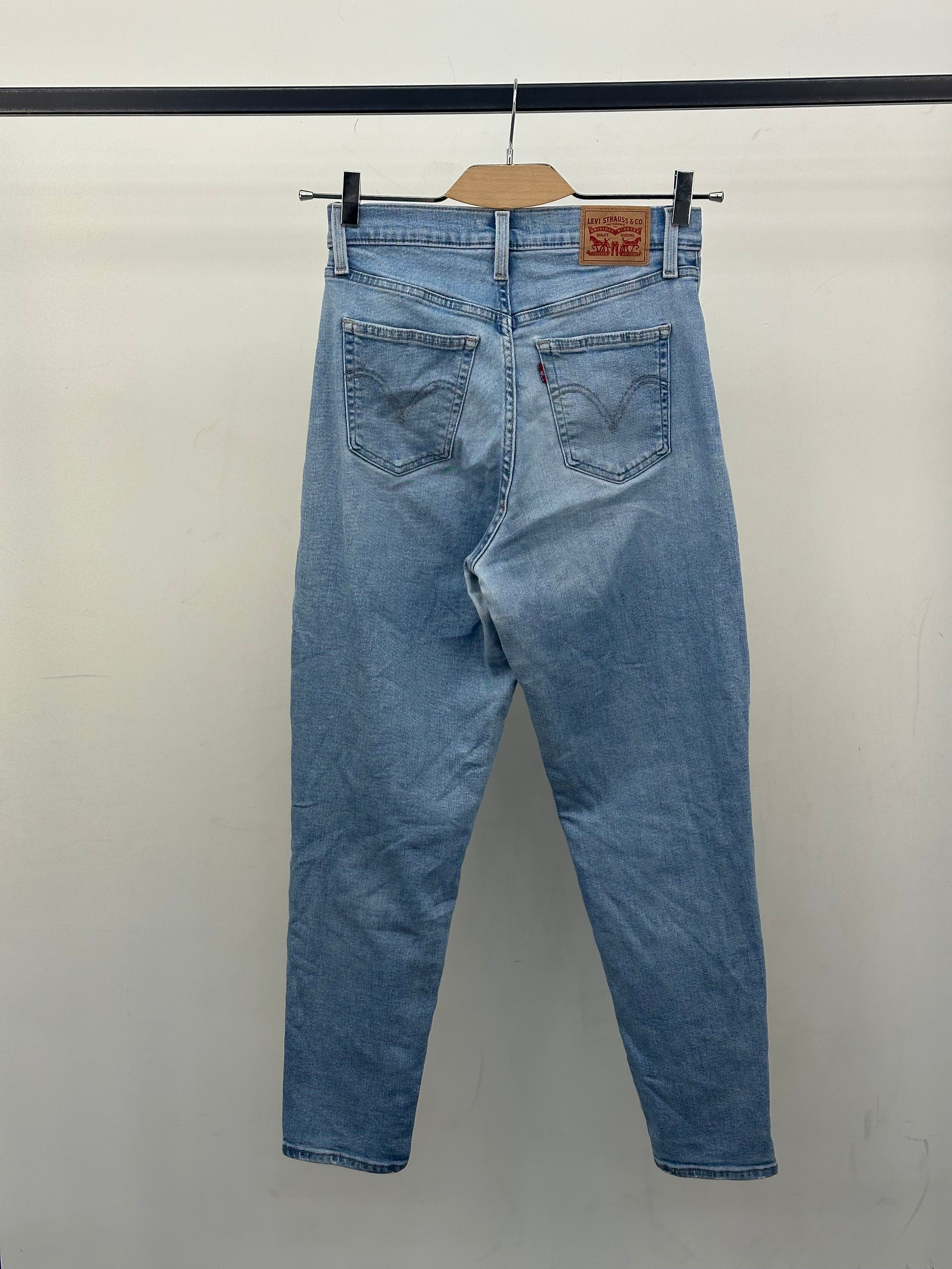 LEVI'S HIGH WAISTED MOM JEAN FIT TAGLIA: 42 ITA = W28 L29