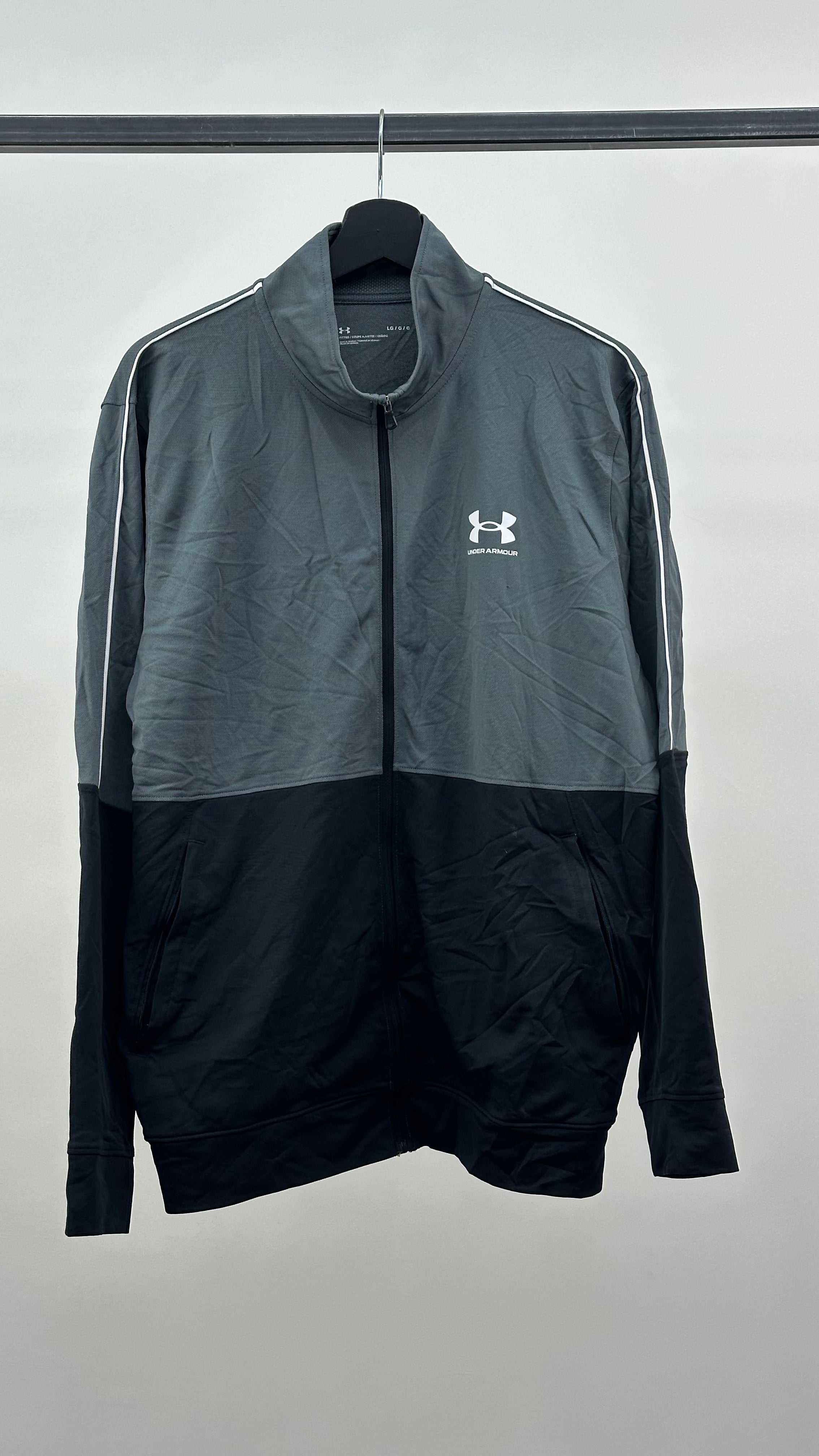 UNDER ARMOUR SWEATSHIRT SIZE: L