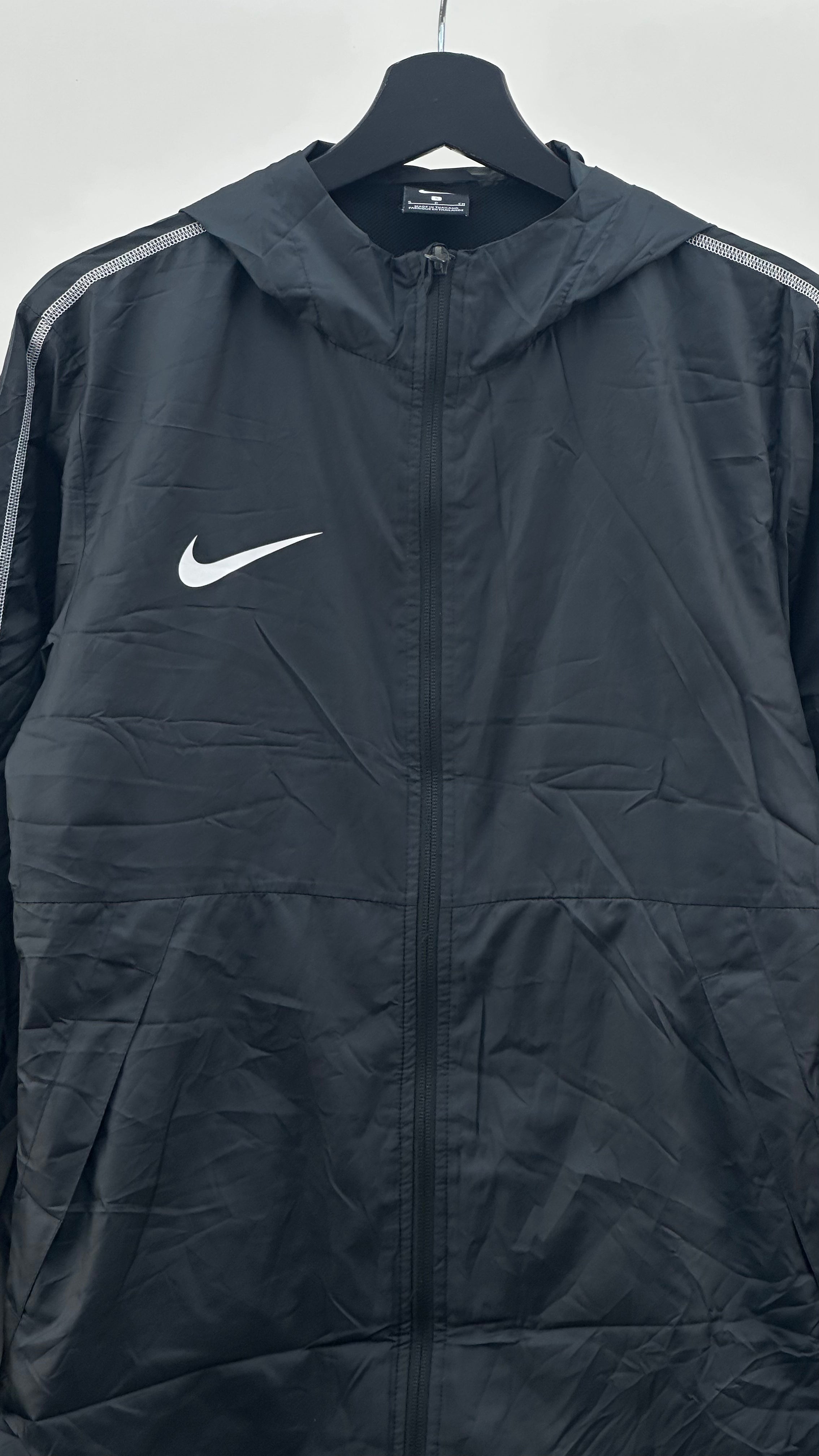 NIKE SWEATSHIRT SIZE: S