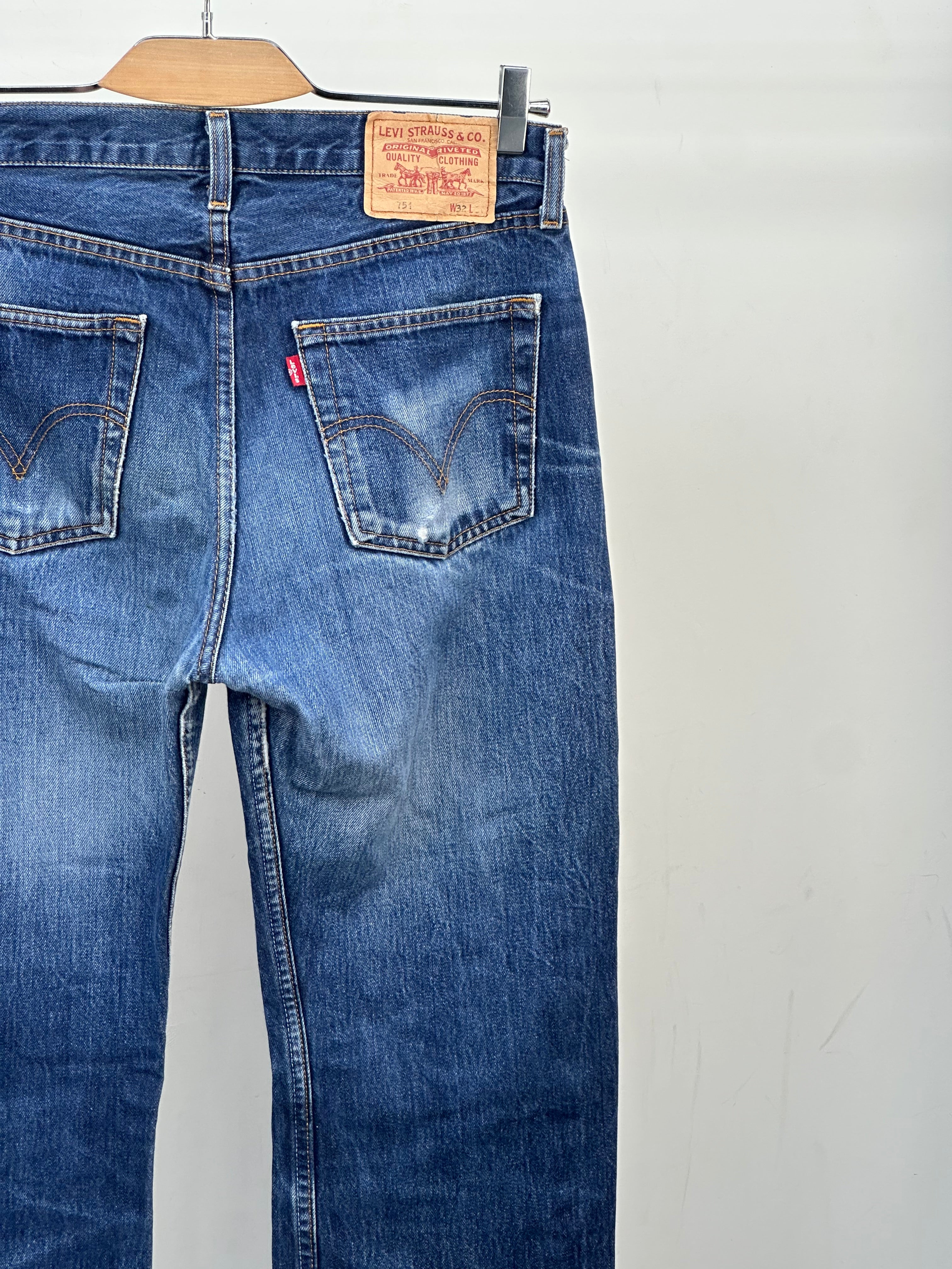 LEVI'S 751 STANDARD FIT TAGLIA: 46 ITA = W32 L30