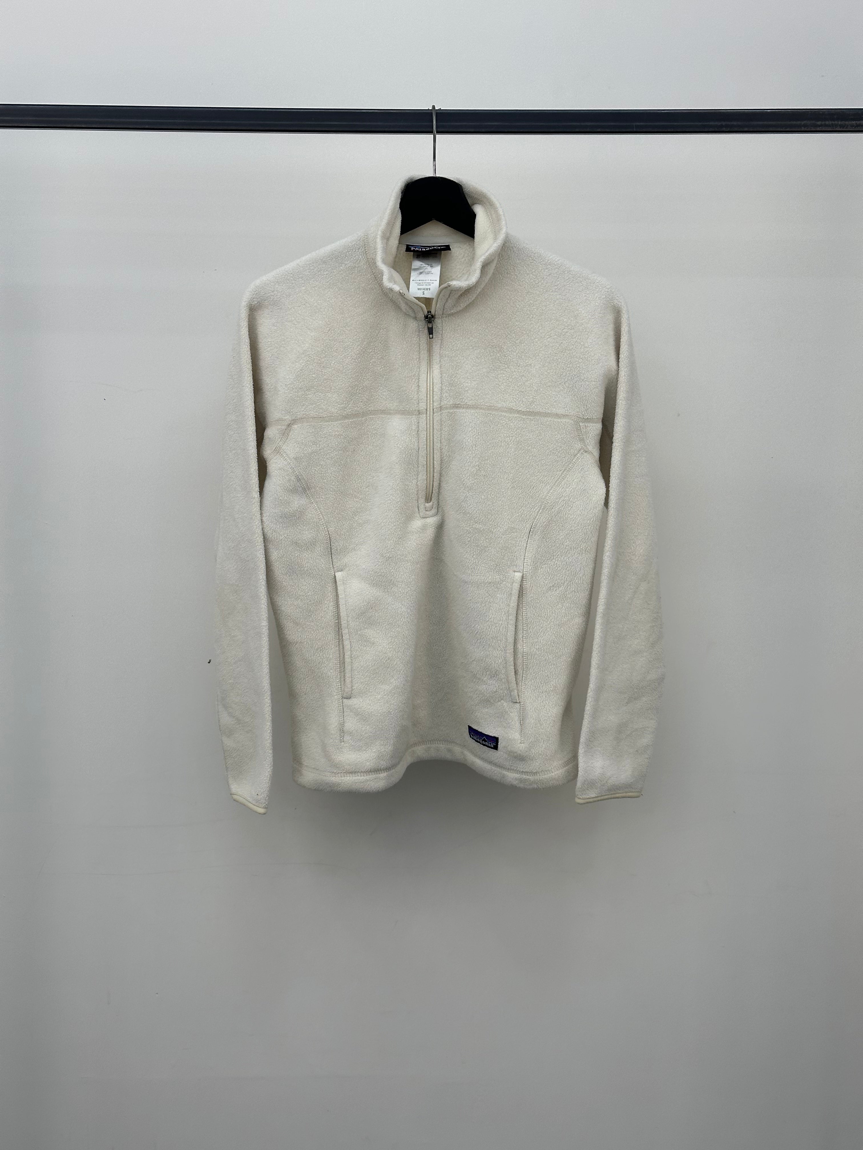 THE NORTH FACE SWEATSHIRT