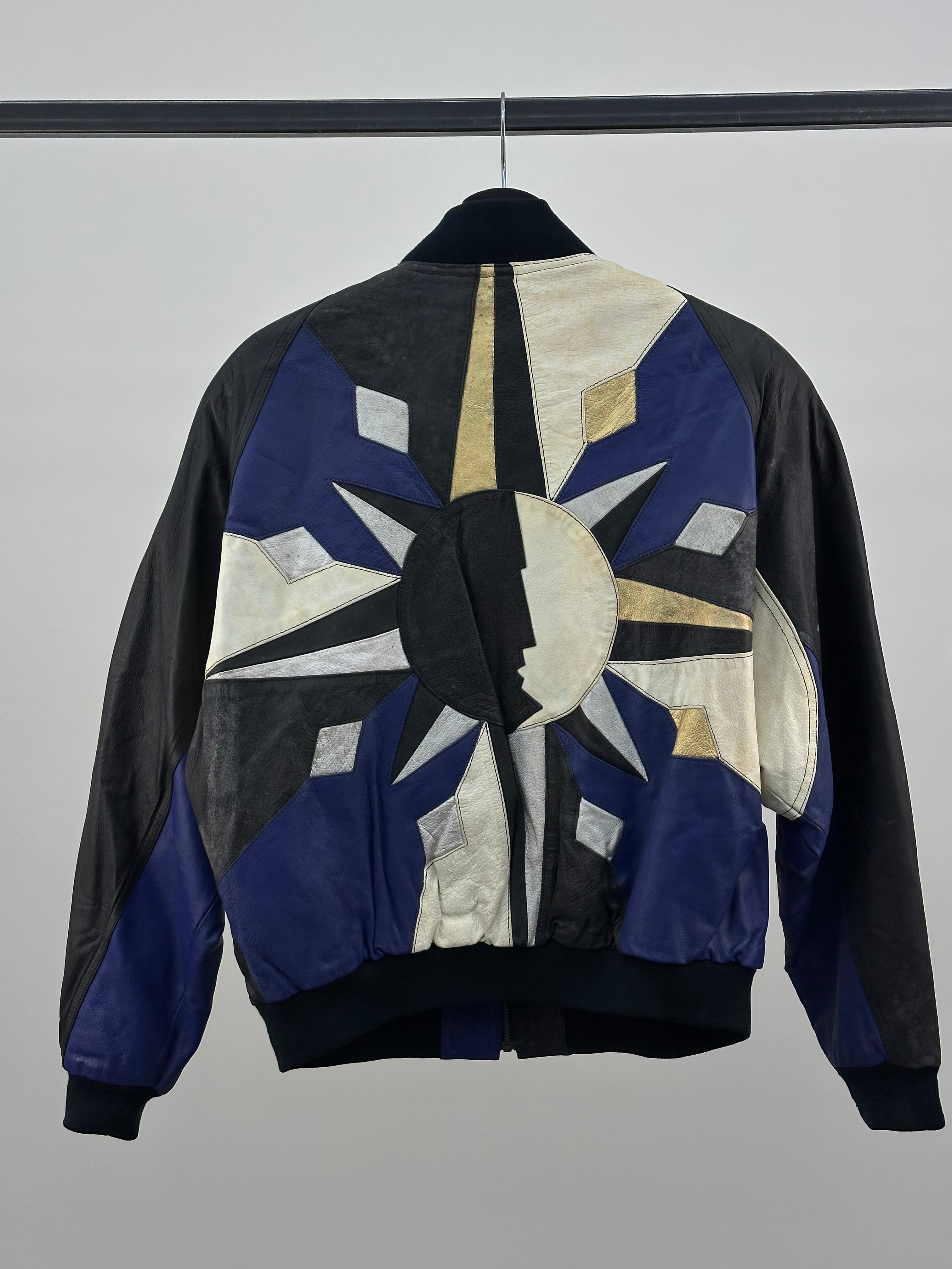 LEATHER BOMBER SIZE: M