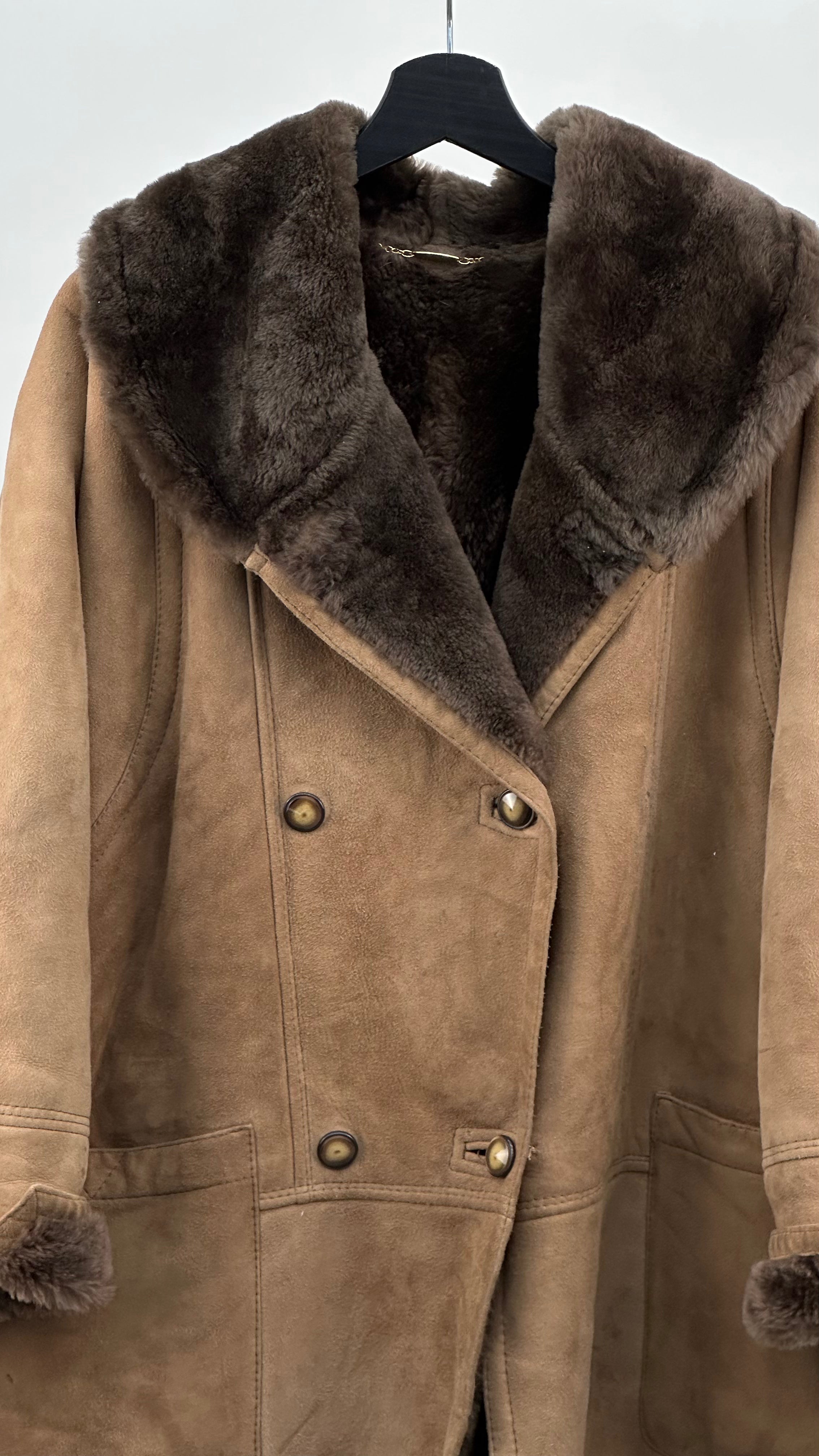 SHEARLING SHEEPSKIN