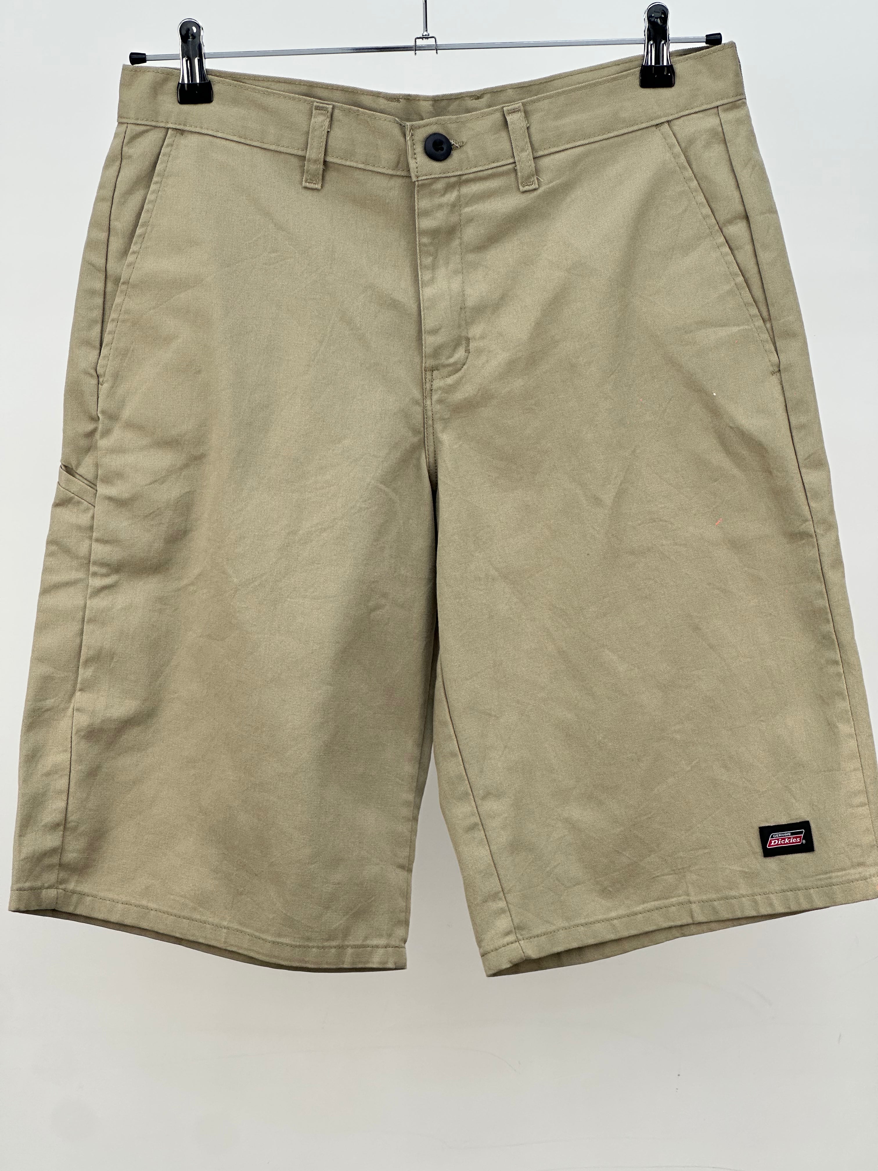 BERMUDA DICKIES TAGLIA : 46 ITA = W32