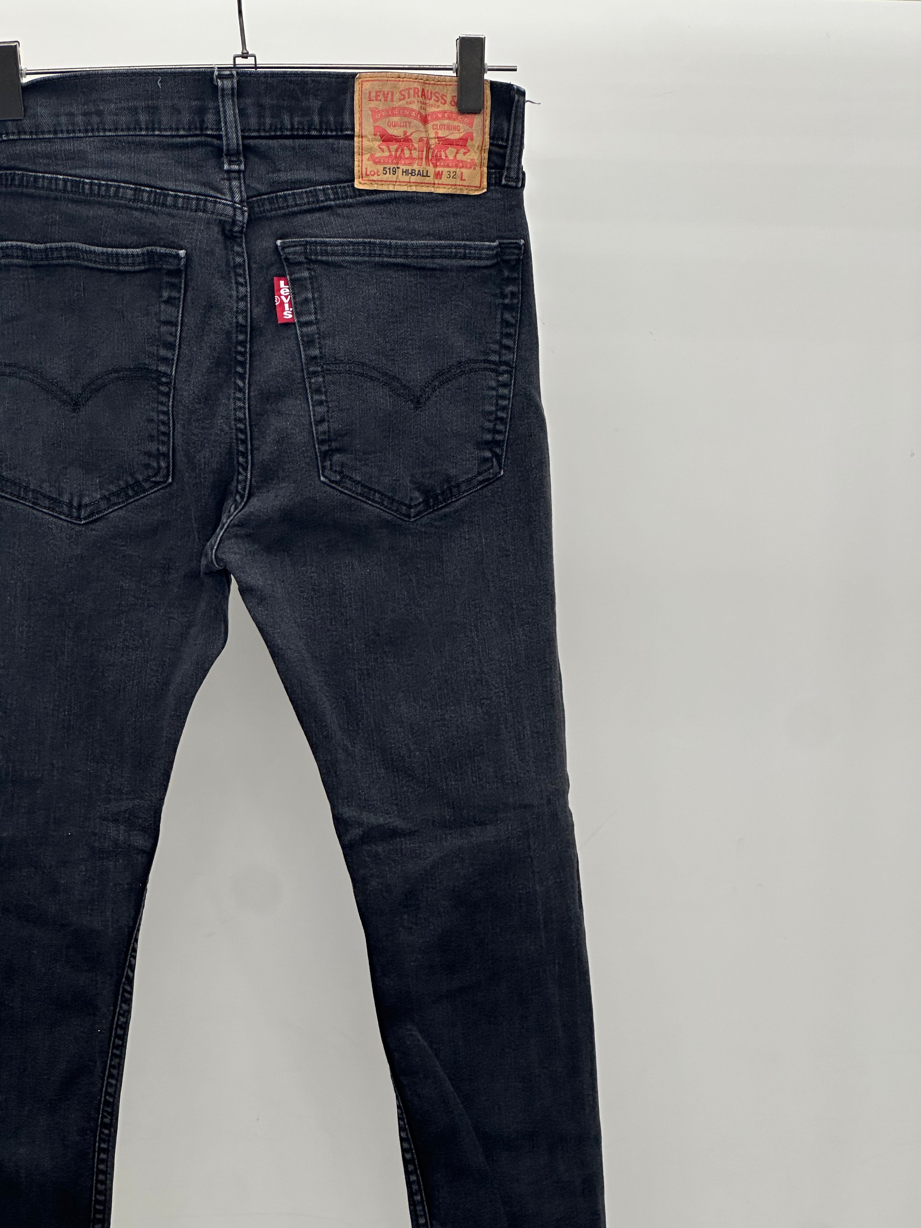 LEVI'S 519 HIBALL SKINNY TAGLIA: 46 ITA = W32