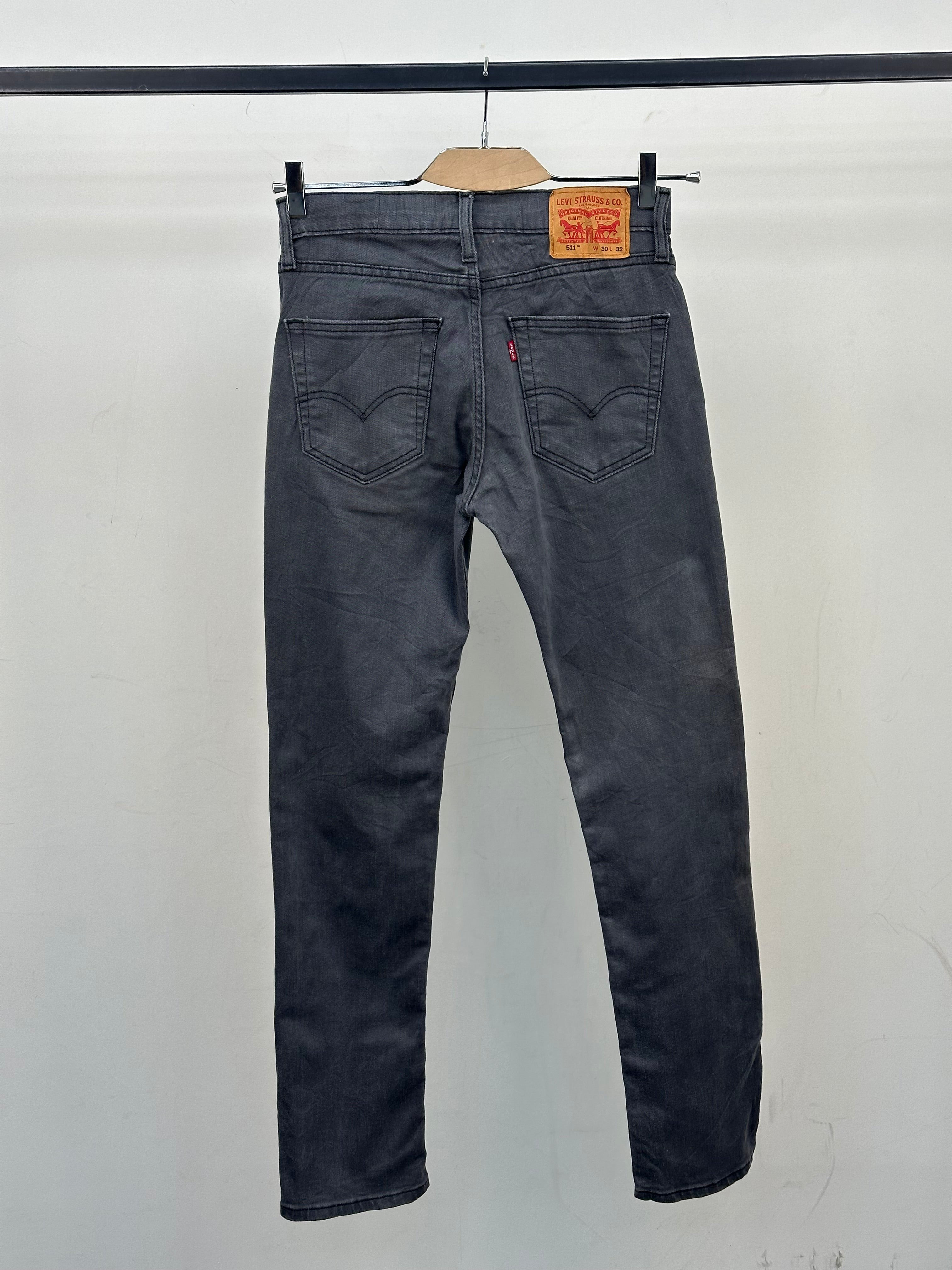 LEVI'S 511 SLIM FIT TAGLIA: 44 ITA = W30 L32