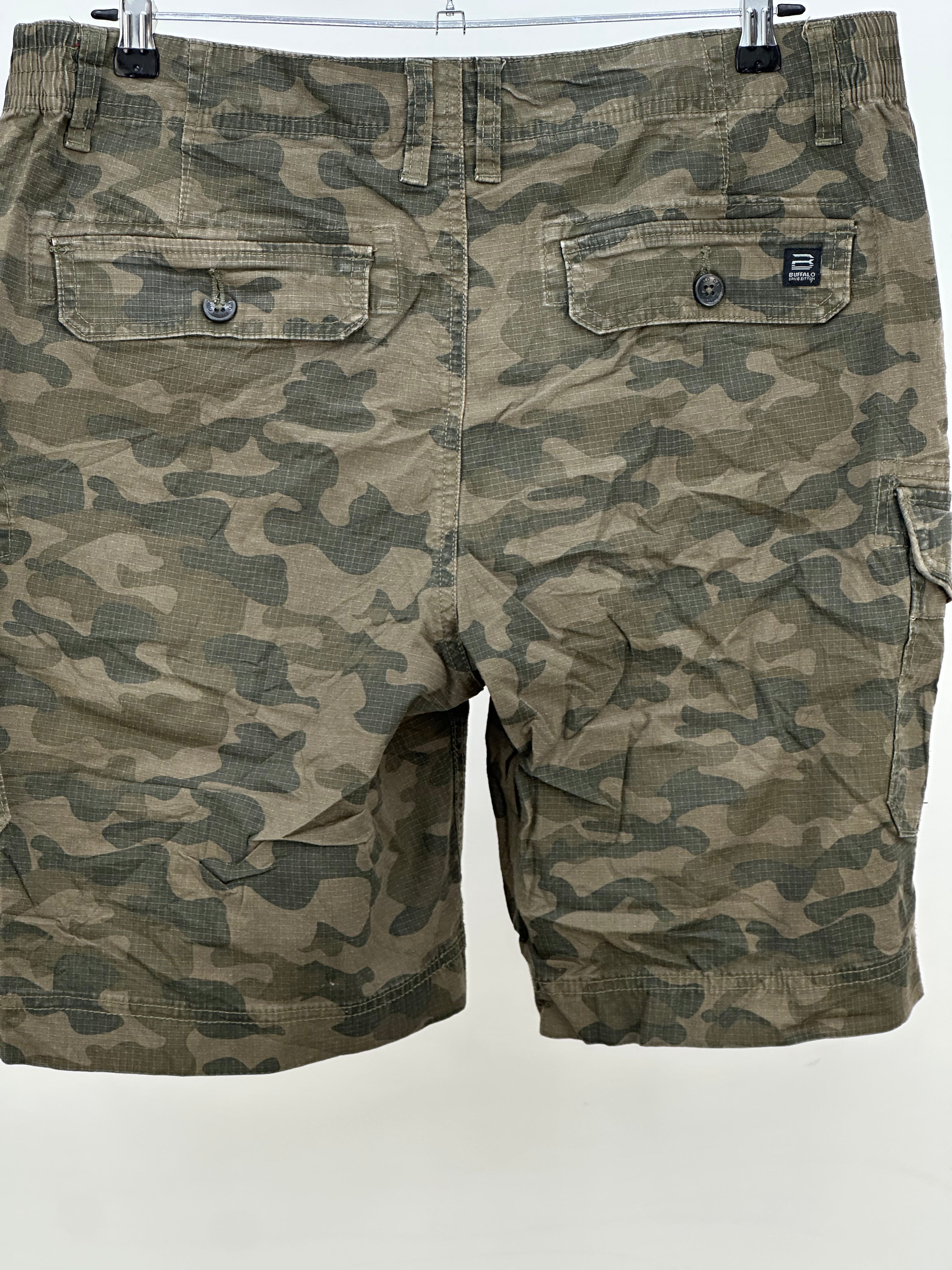 ARMY CARGO SHORTS TAGLIA : 48 ITA = W34