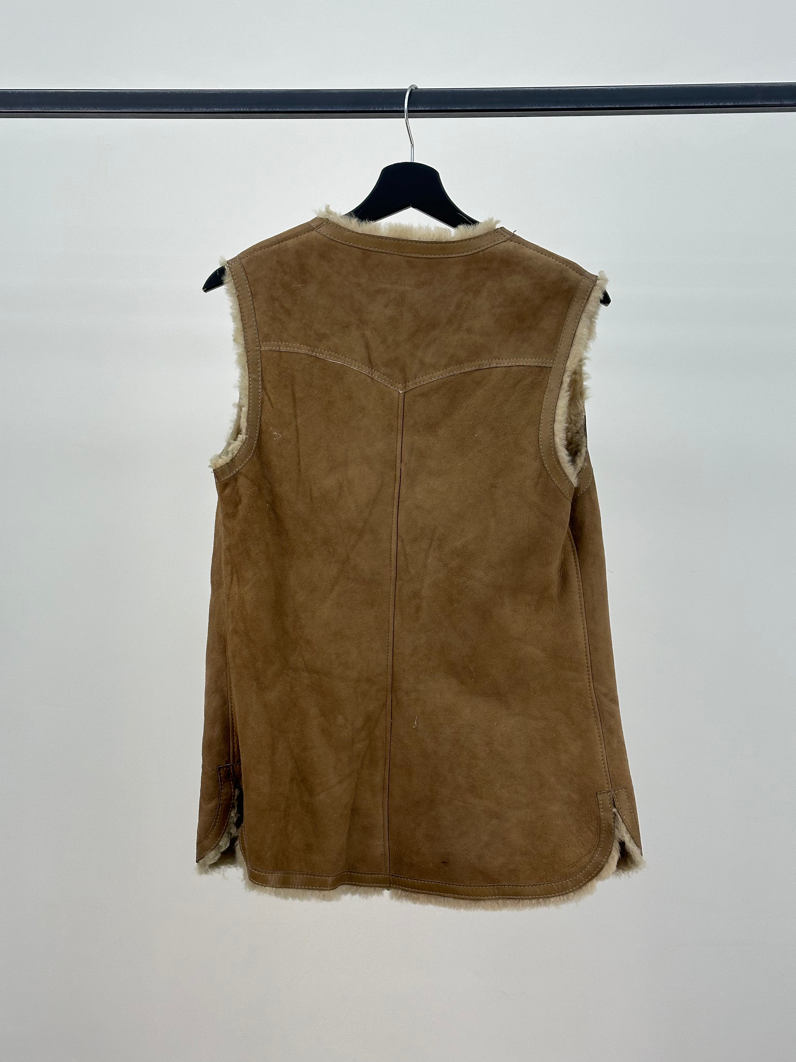 SHEARLING SLEEVELESS