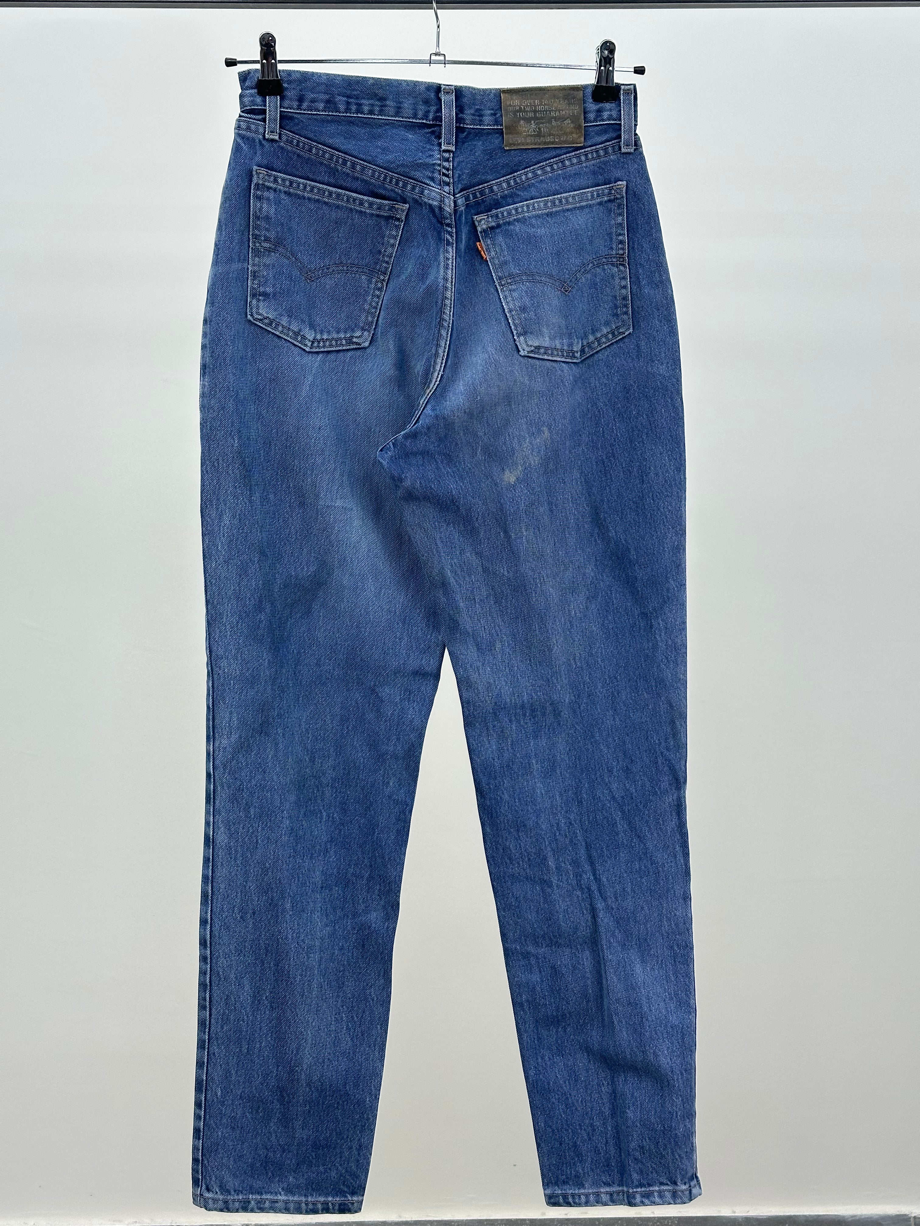 LEVI'S ORANGE TAB W33 L32