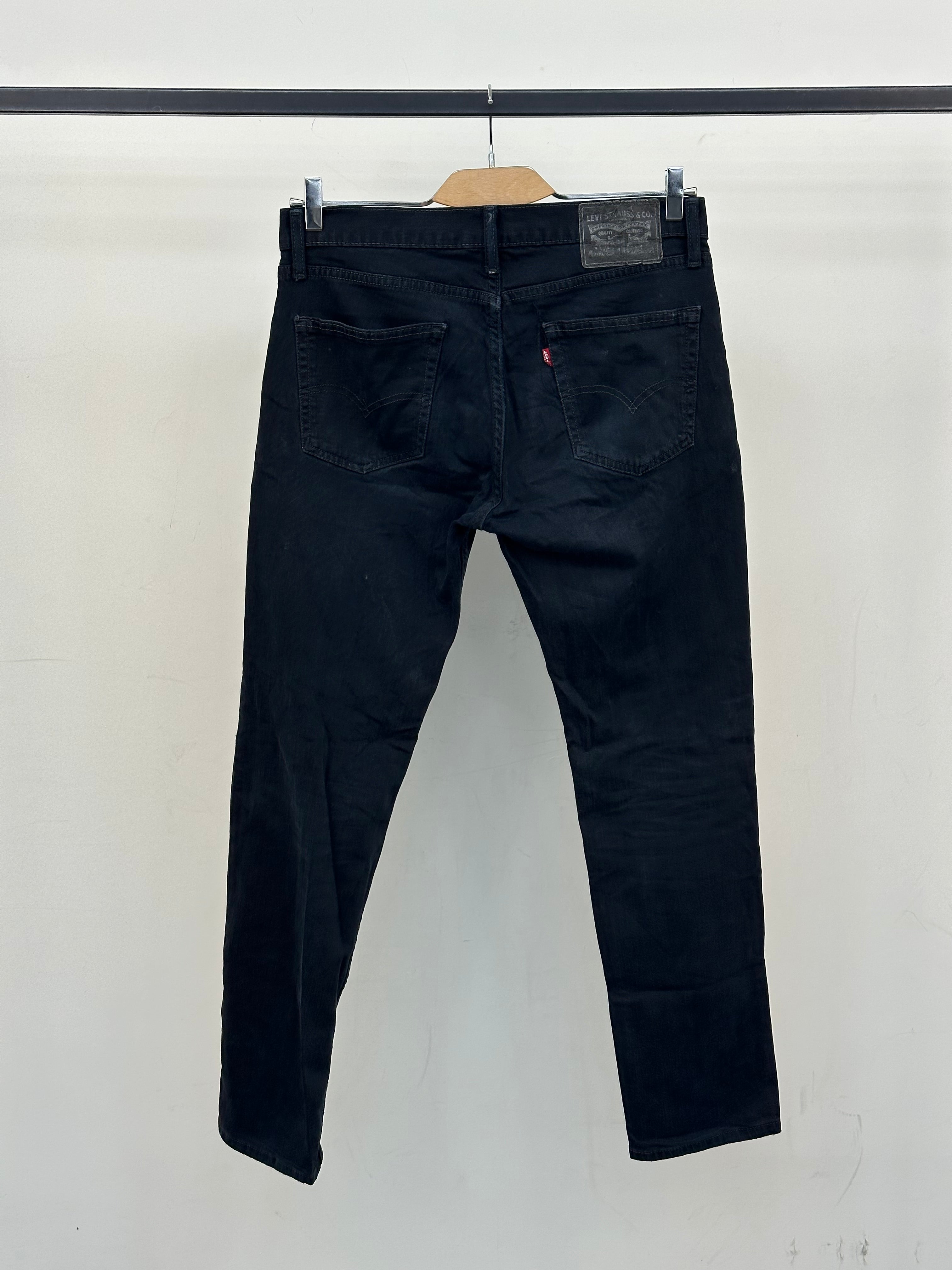 LEVI'S 511 SLIM FIT: 46 ITA = W32 L30