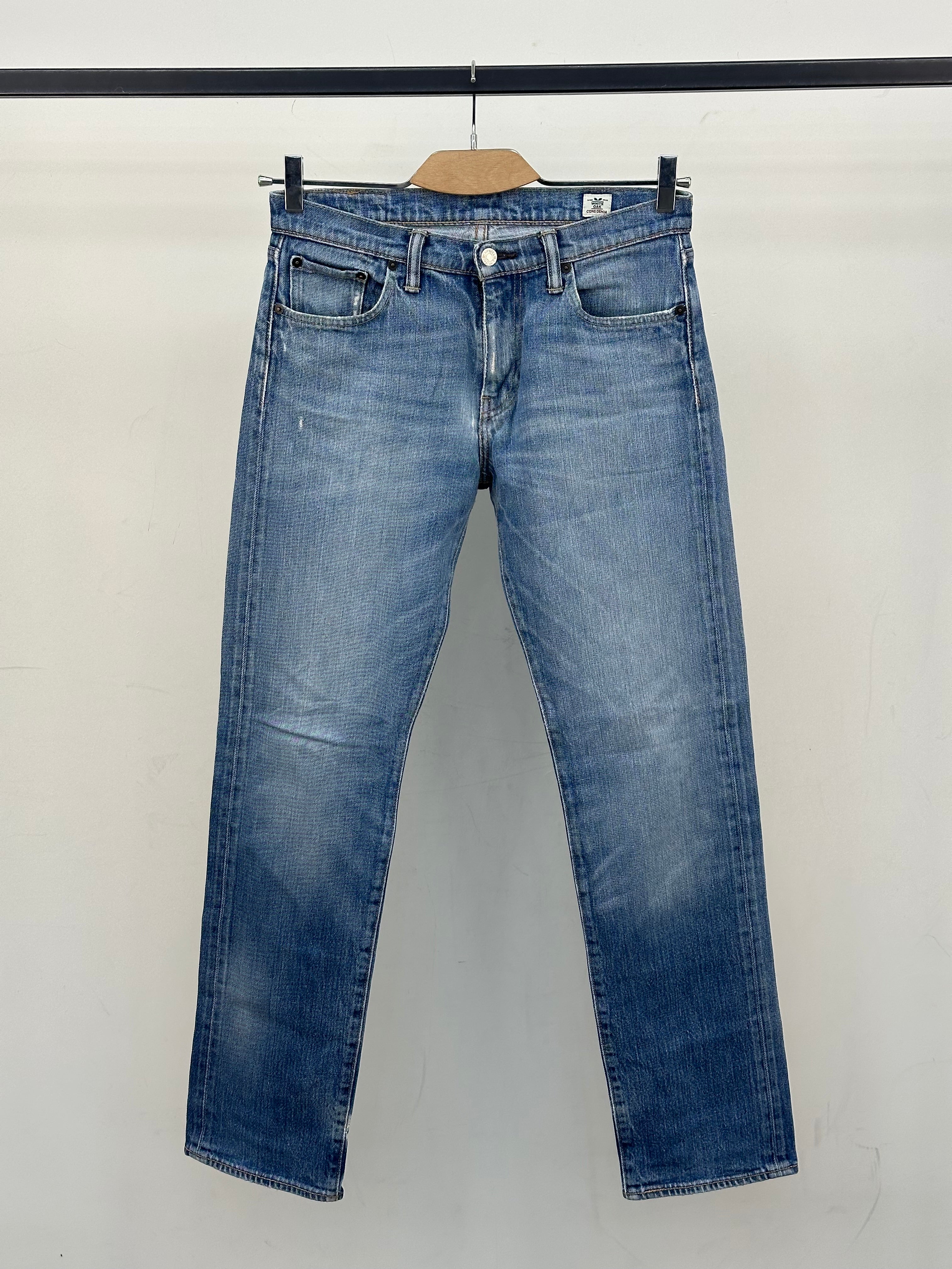 LEVI'S 504 REGUALR FIT: 43 ITA = W29 L32