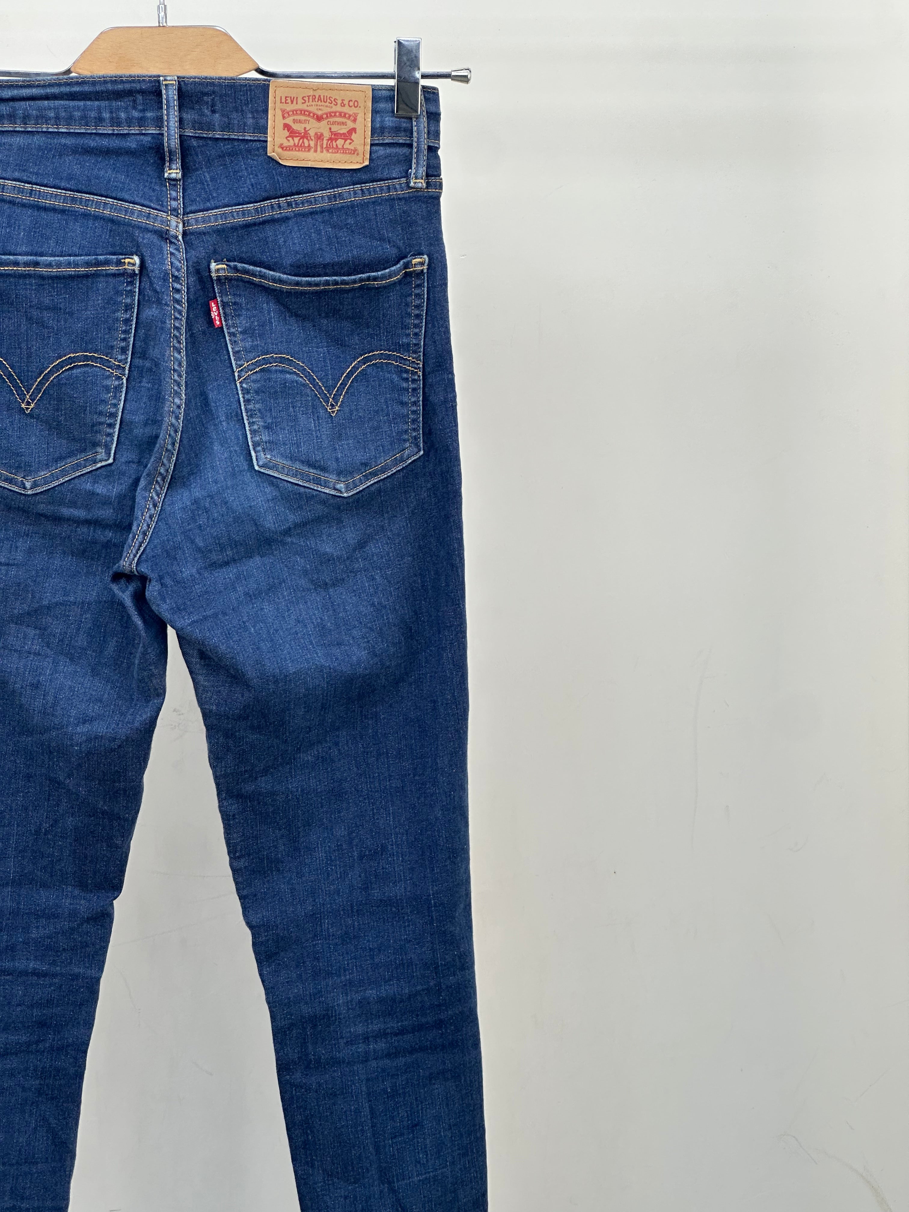 LEVI'S MILE HIGH SUPER SKINNY : 41 ITA = W27 L32