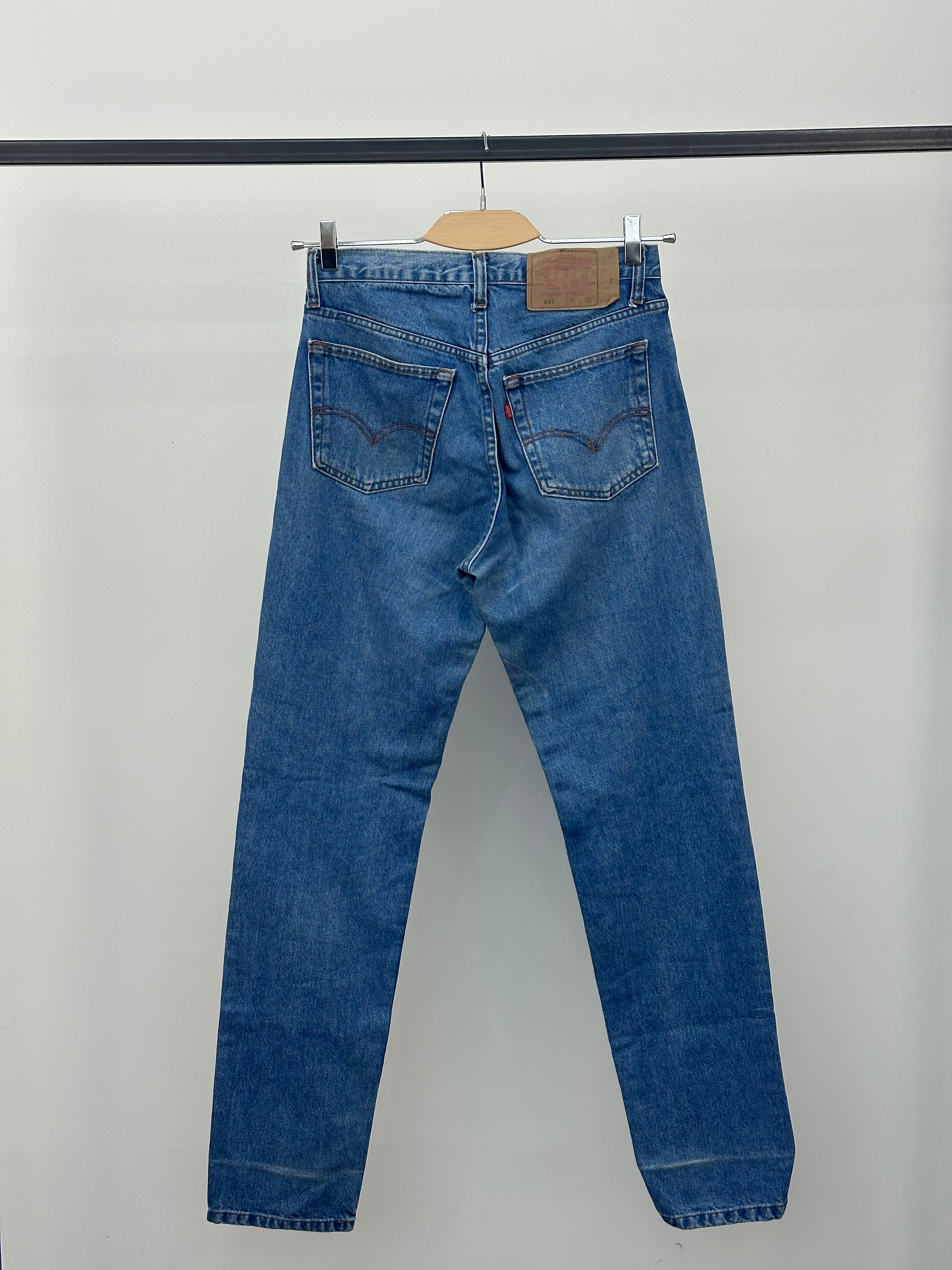LEVI'S 501 TAGLIA: 44 ITA = W30 L32