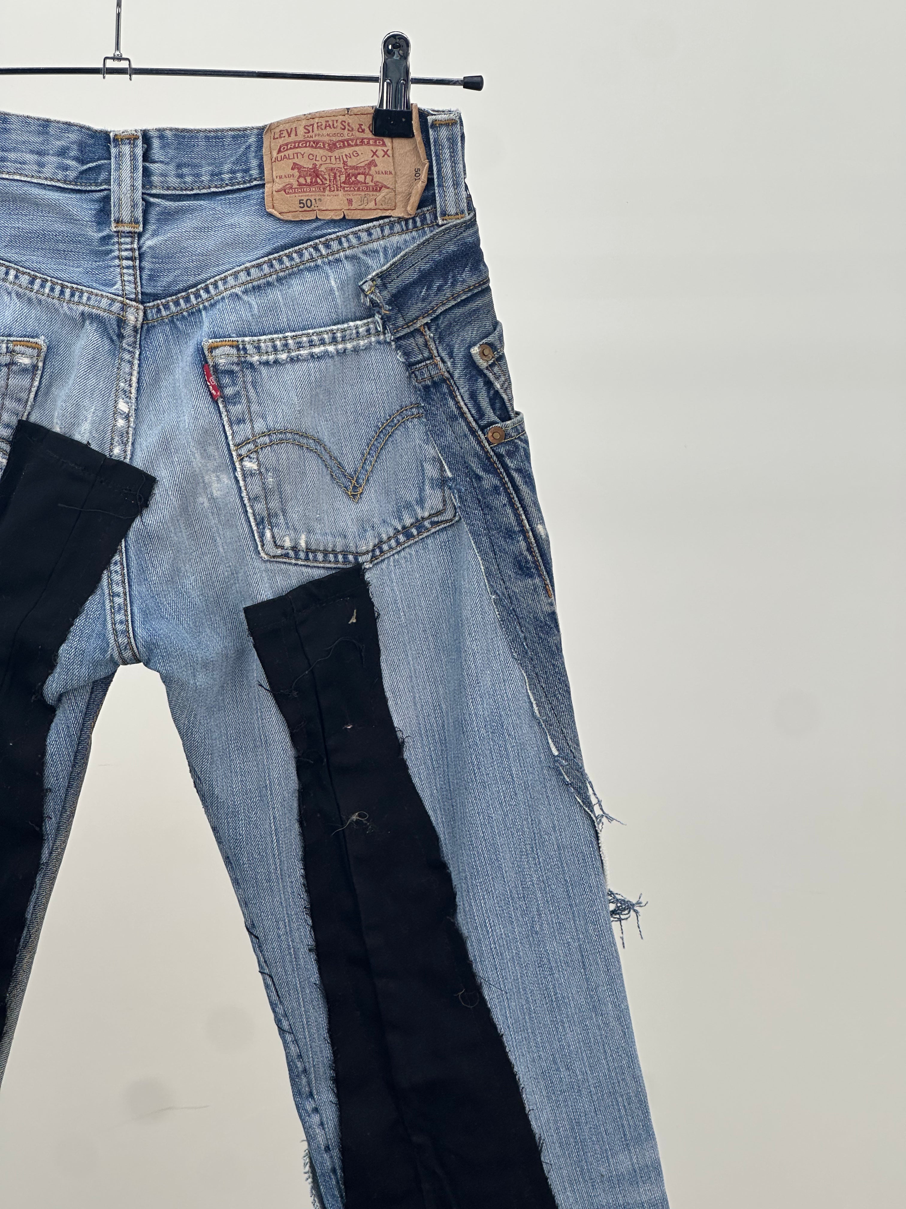 LEVI'S CUSTOM BAGGY W30