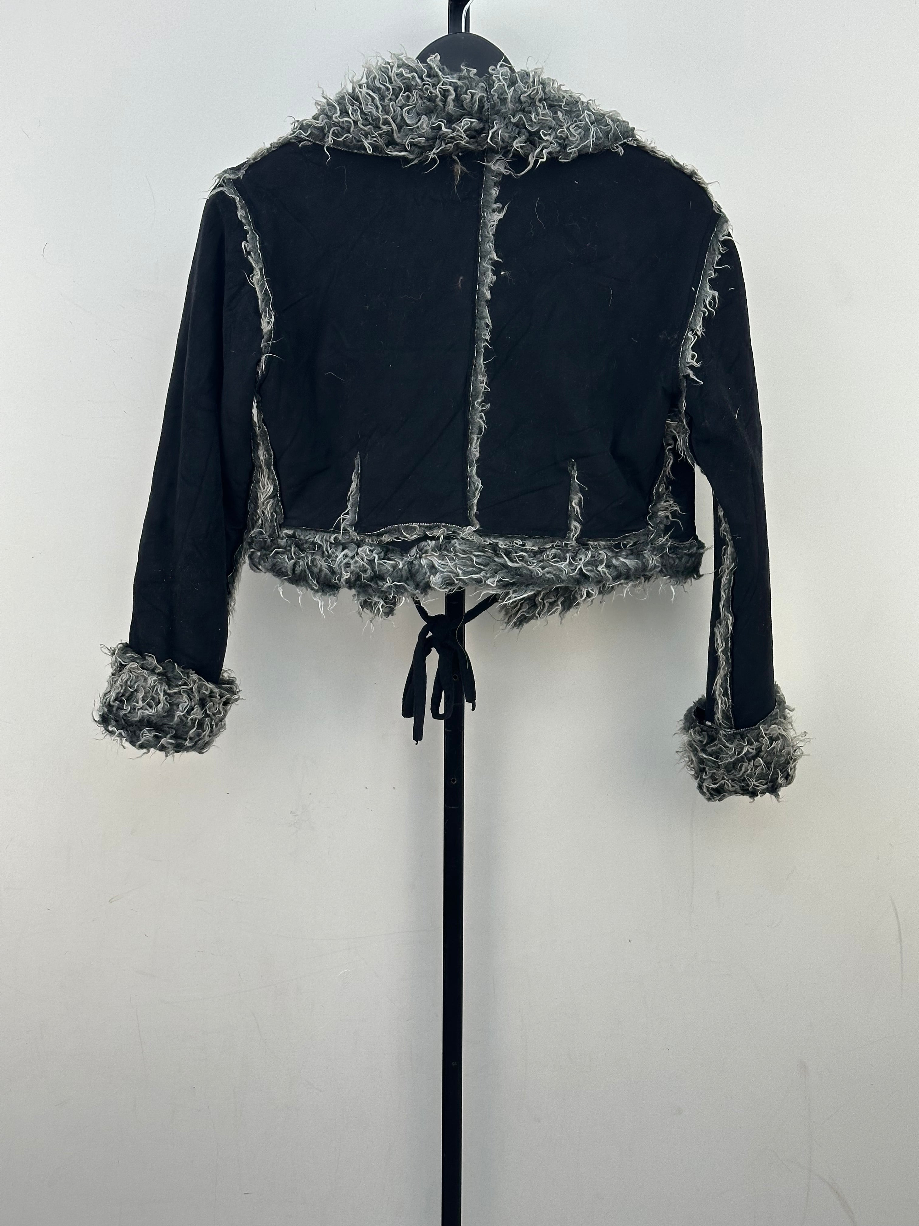 MONTONE CROPPED SHEARLING ORIGINAL