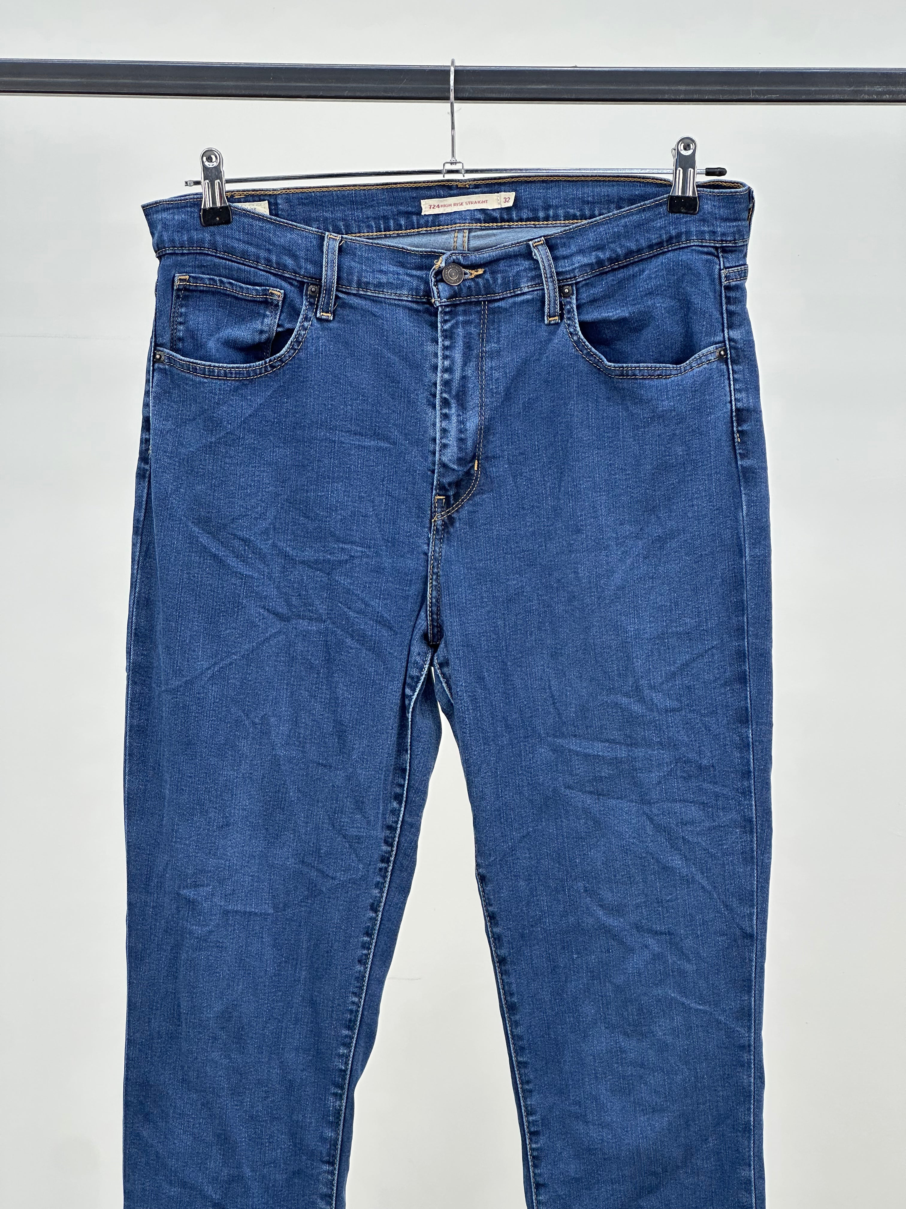 LEVI'S SLIM 725 HIGH RISE STRAIGHT W32 L32