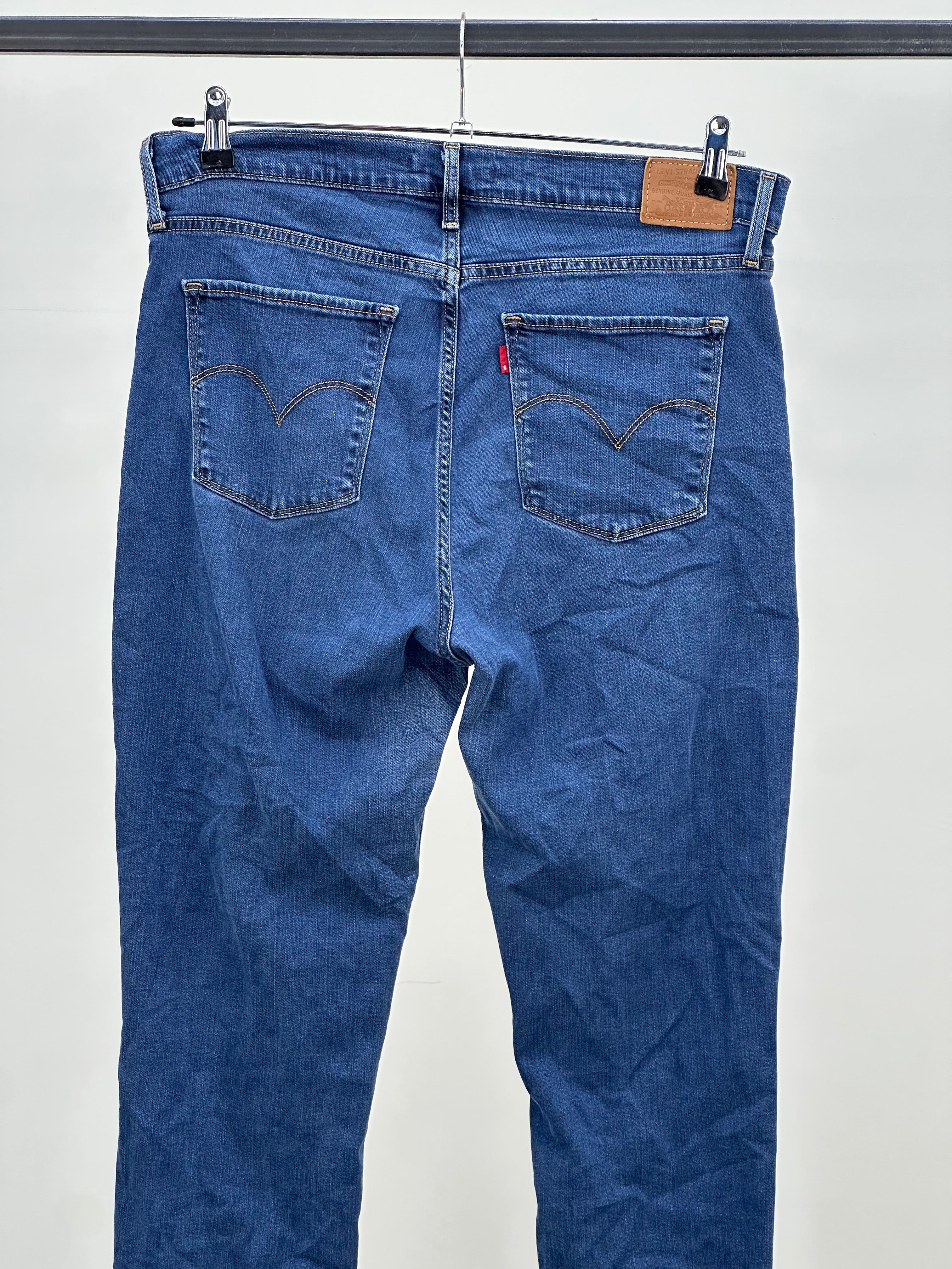 LEVI'S SLIM 725 HIGH RISE STRAIGHT W32 L32
