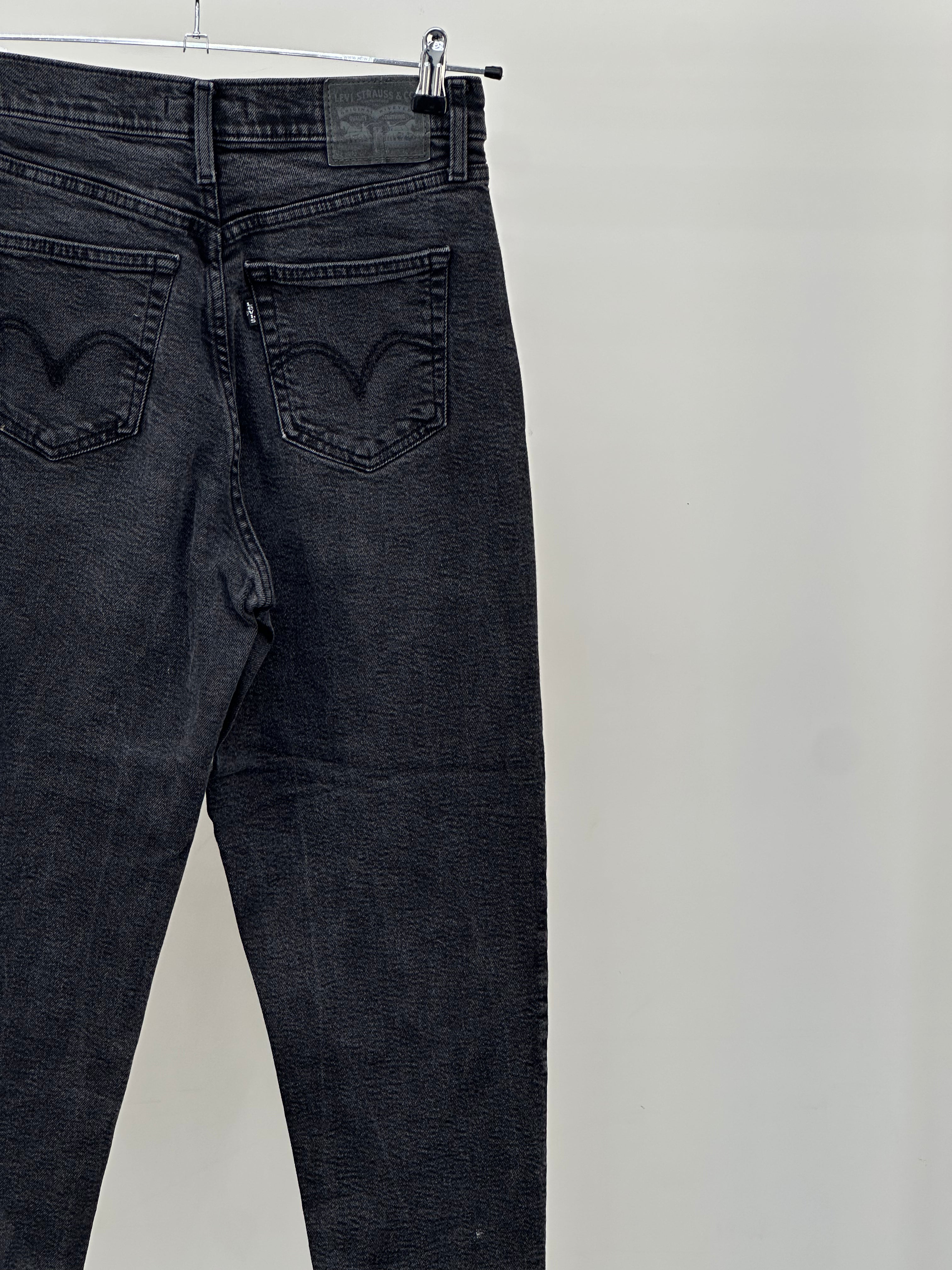 LEVI'S HIGH WAISTED TAPER TAGLIA: 42 ITA = W28 L27