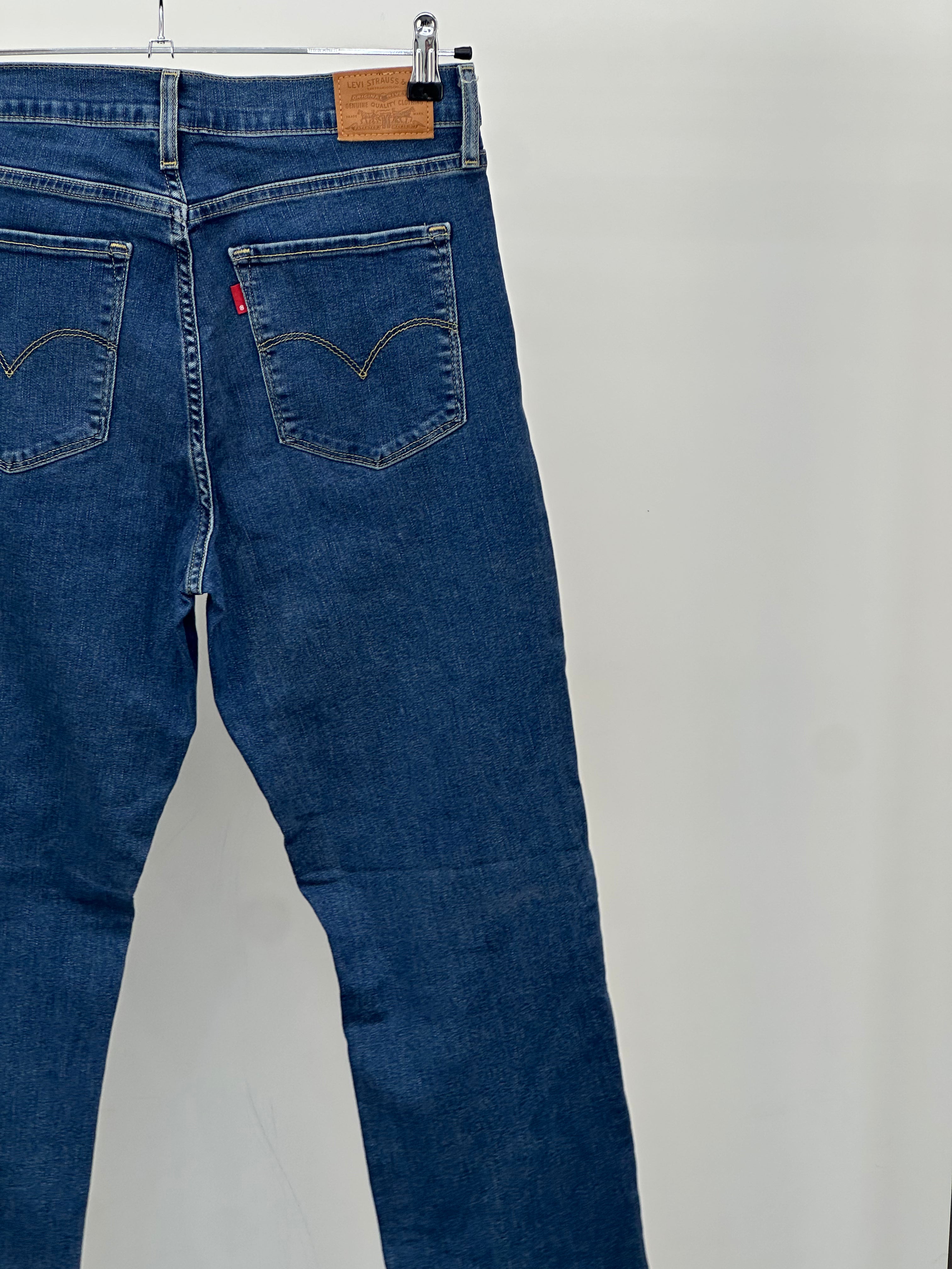 LEVI'S 724 HIGHT RISE STRAIGHT: 44 ITA = W30 L32