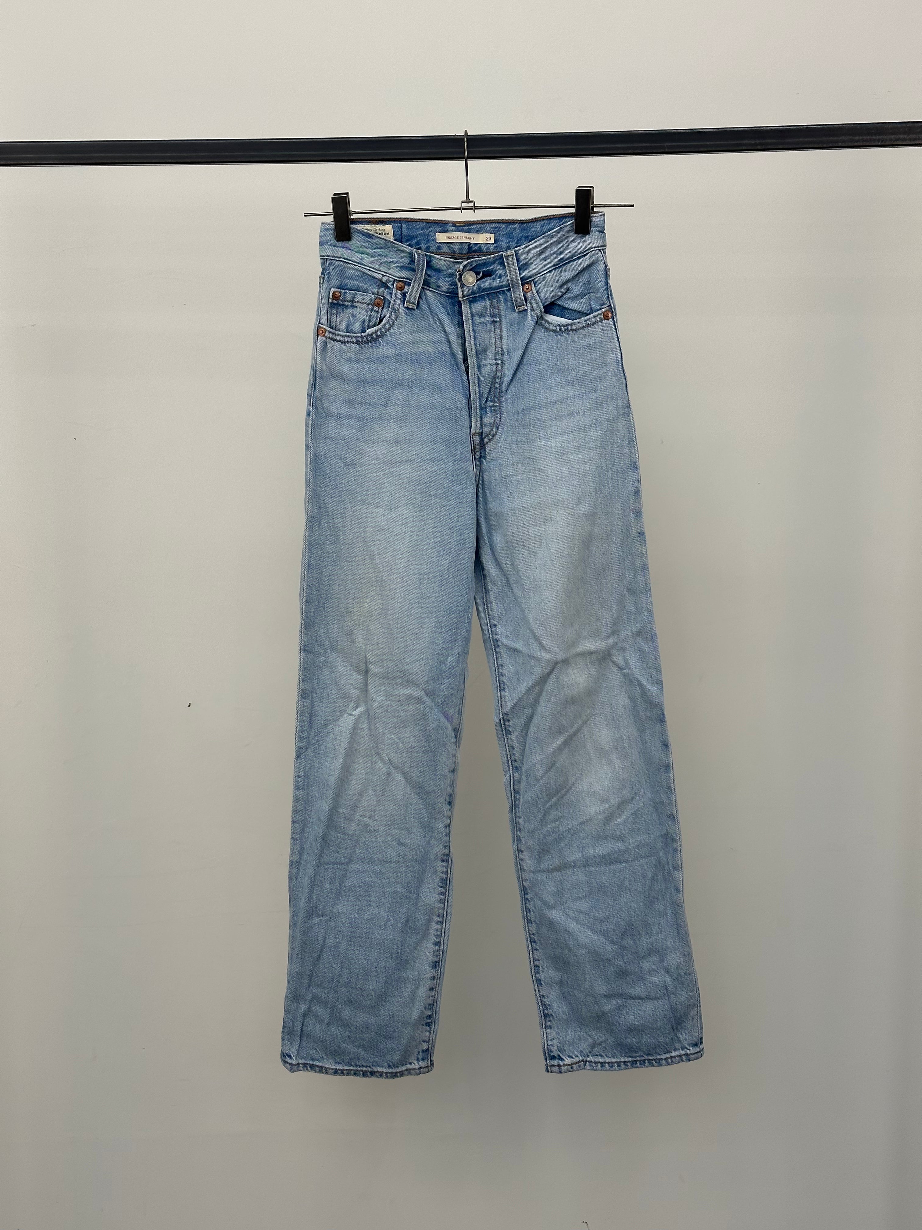 LEVI'S RIBCAGE STRAIGHT: 37 ITA = W23 L27