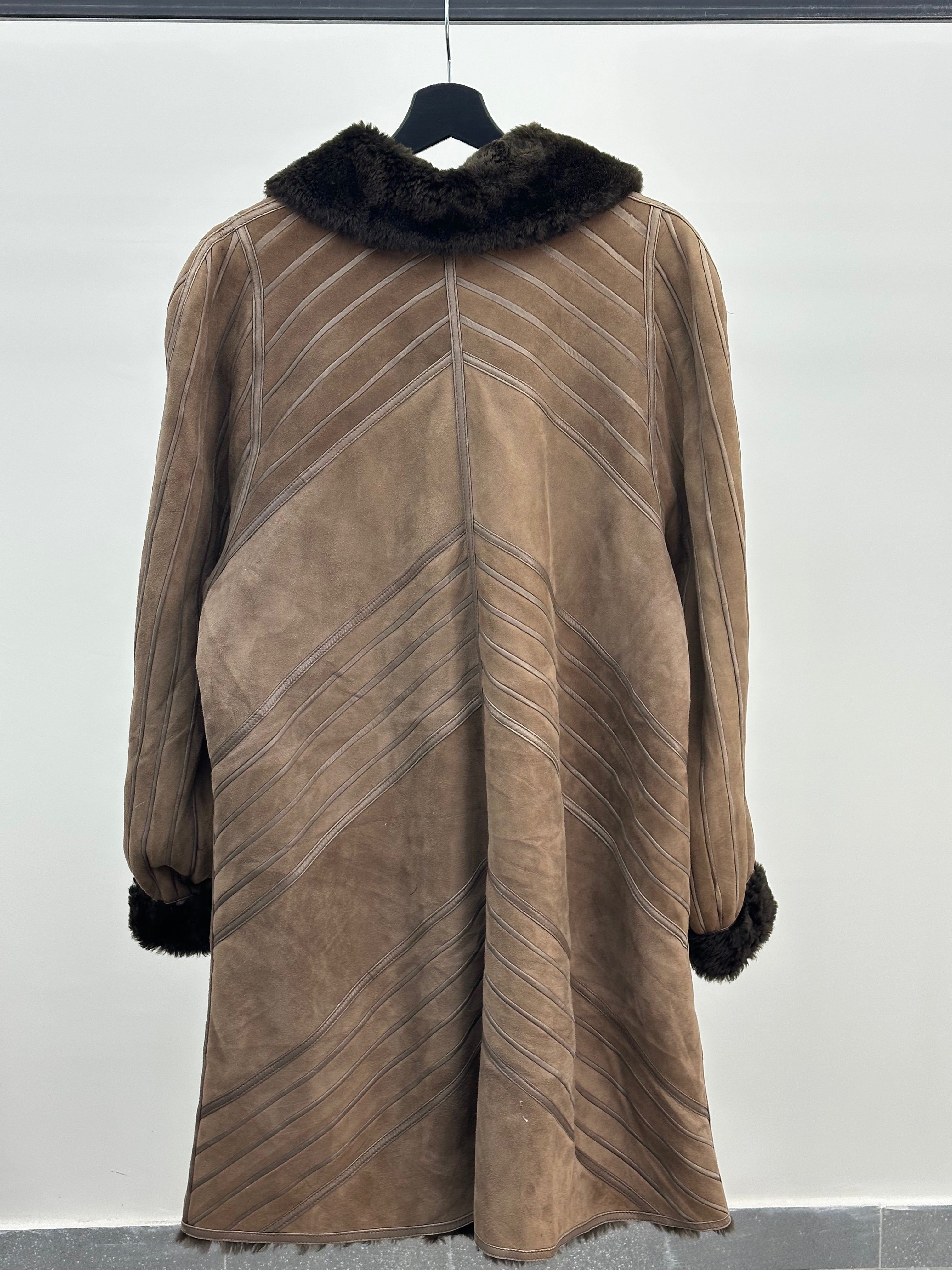 SHEARLING SHEEPSKIN