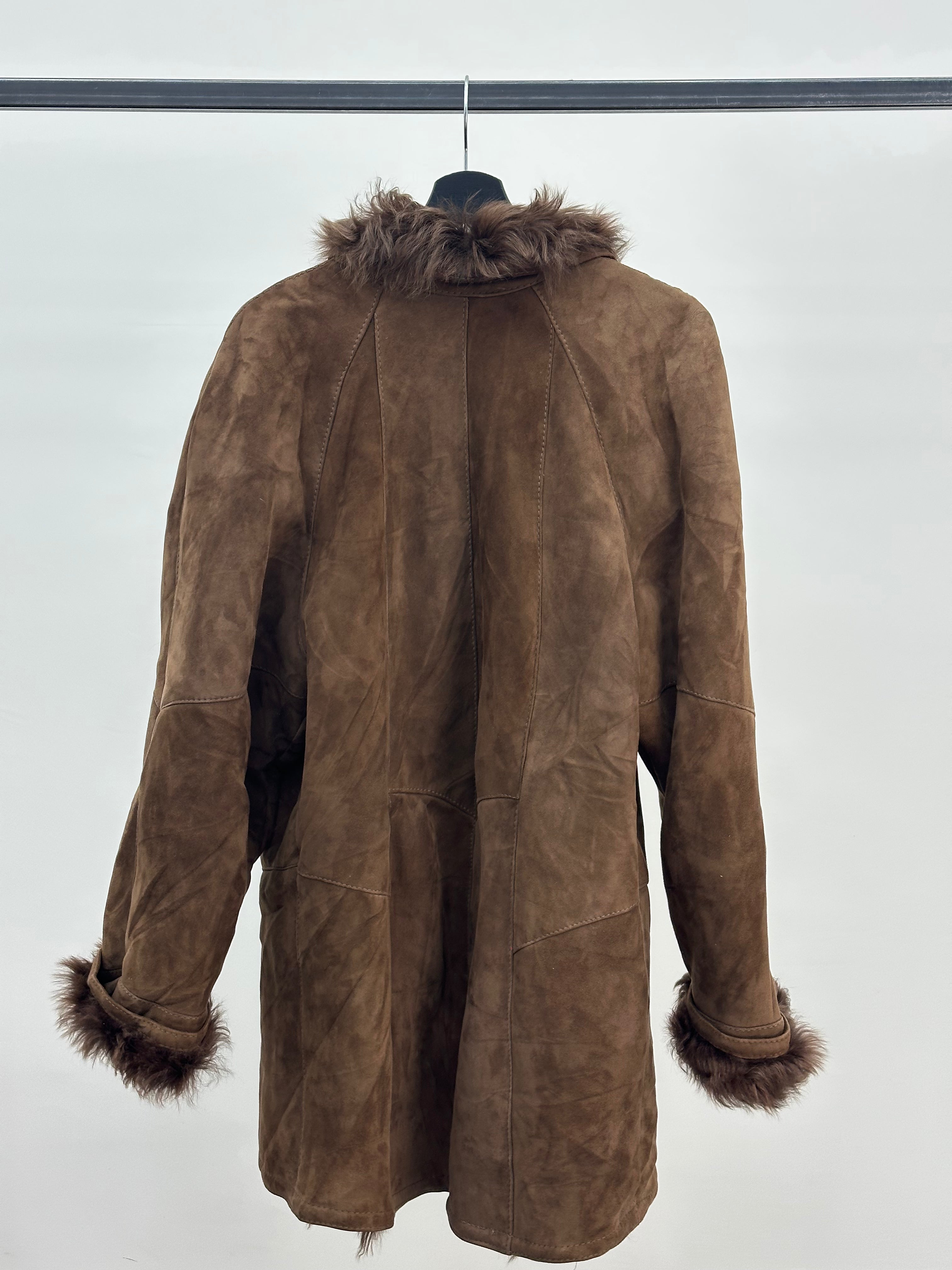 MONTONE SHEARLING