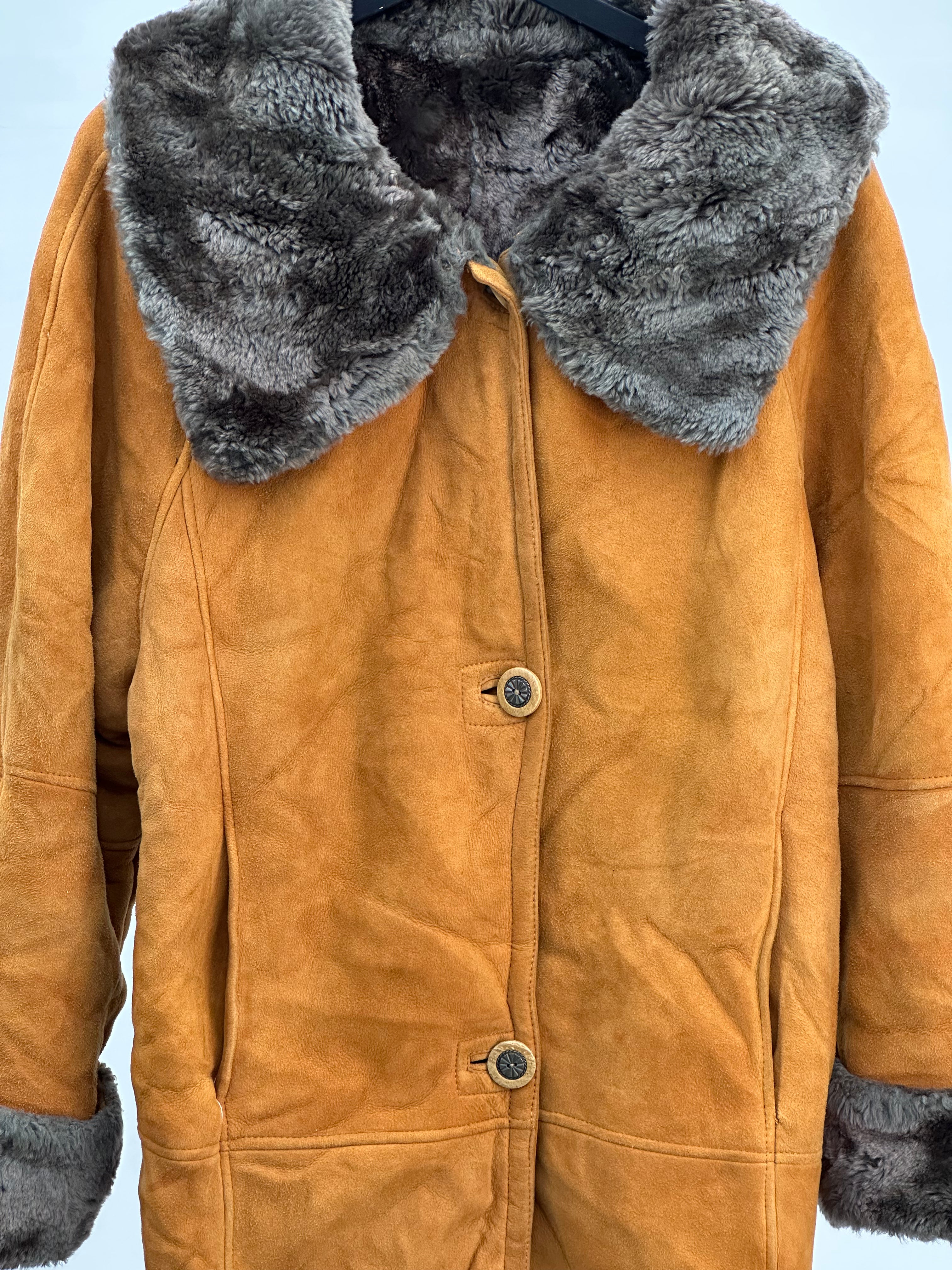 SHEARLING SHEEPSKIN