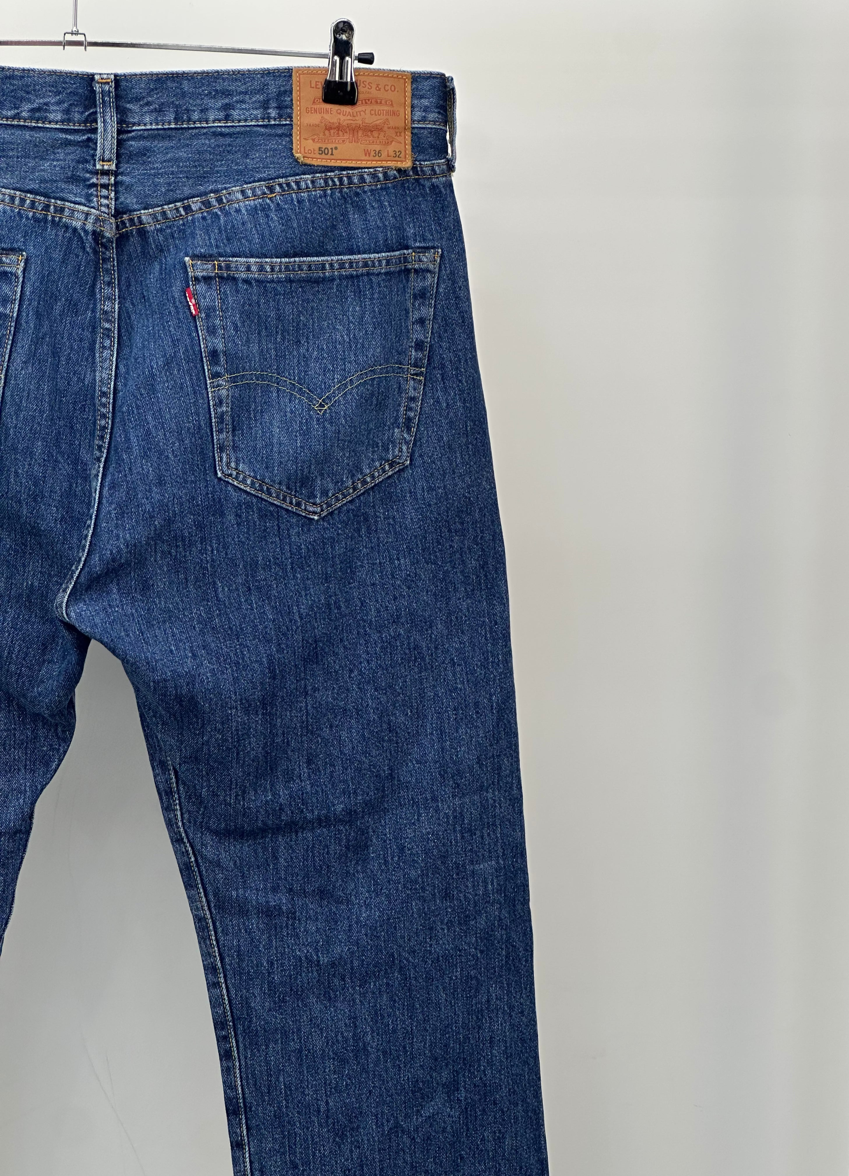 LEVI'S 501 TAGLIA: 50 ITA = W36 L32