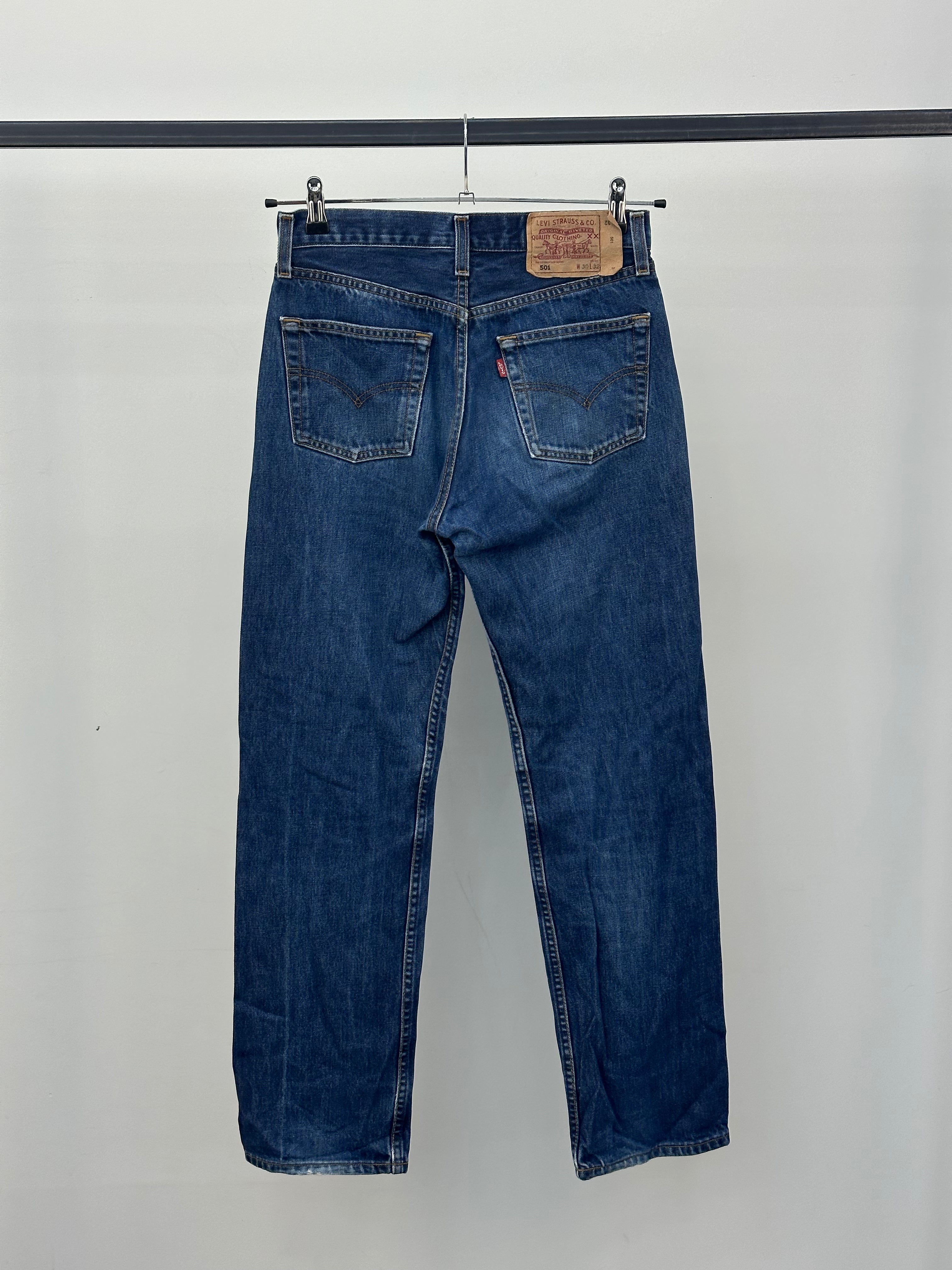 LEVI'S 501 TAGLIA: 44 ITA = W30 L32