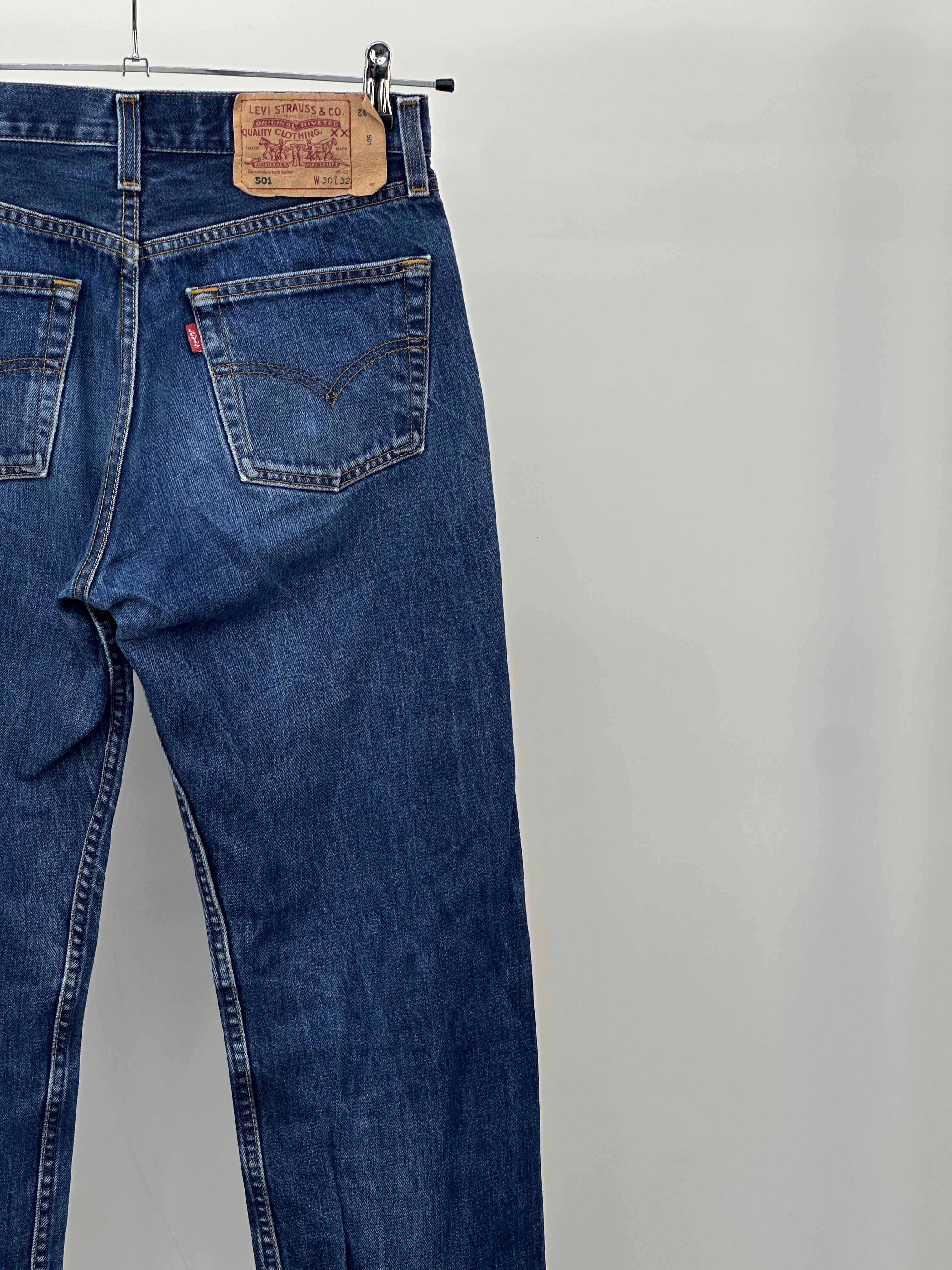 LEVI'S 501 TAGLIA: 44 ITA = W30 L32