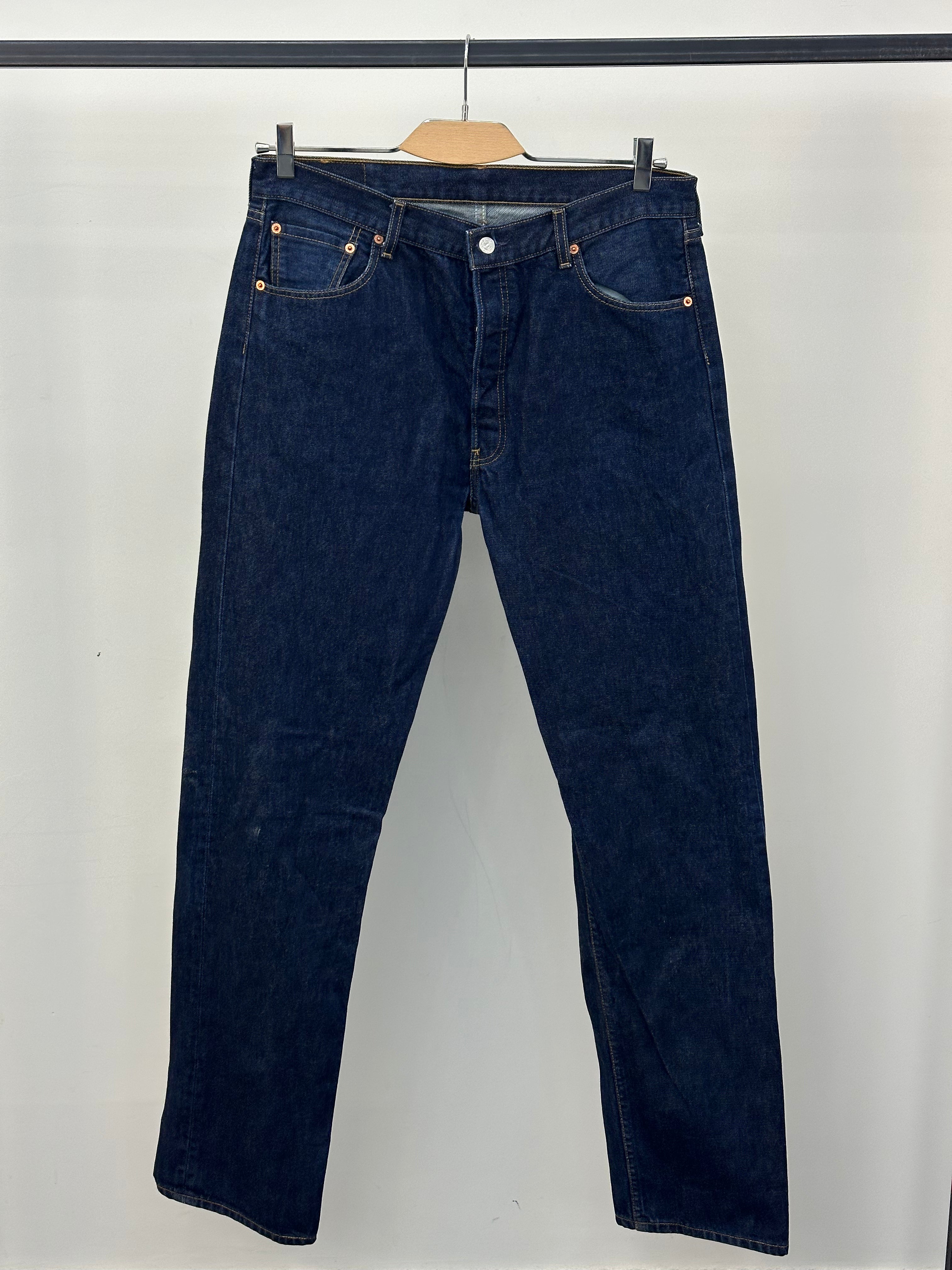 LEVI'S 501 TAGLIA: 50 ITA = W36 L36