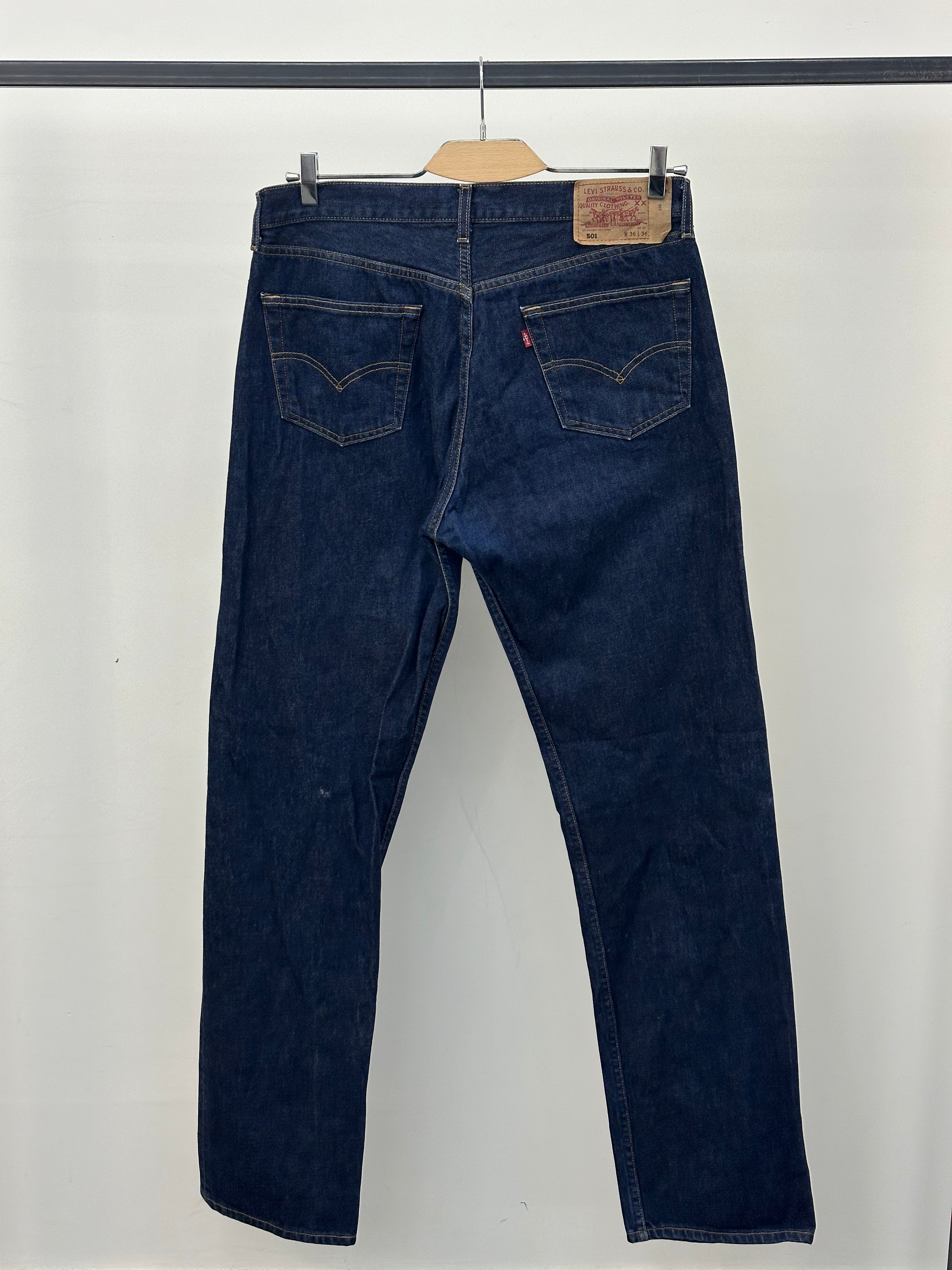 LEVI'S 501 TAGLIA: 50 ITA = W36 L36