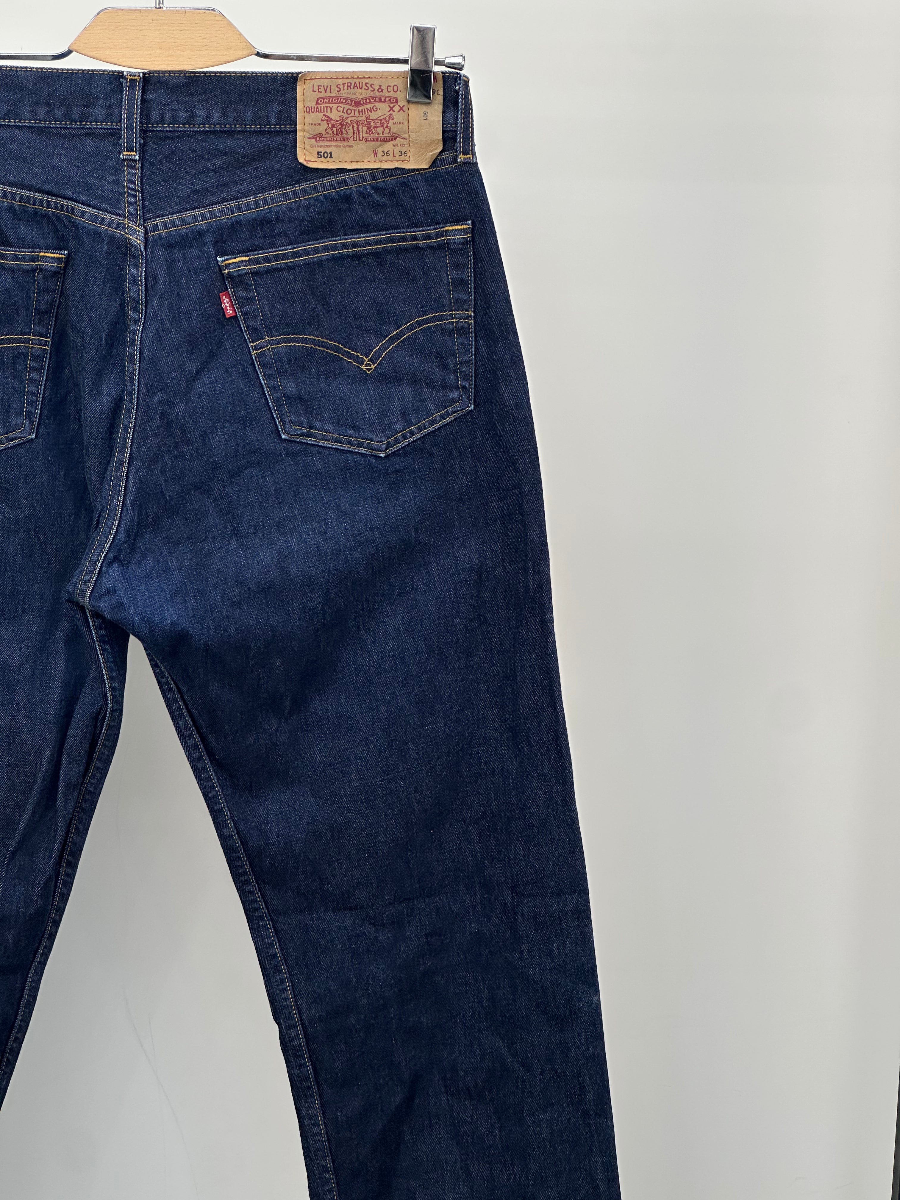 LEVI'S 501 TAGLIA: 50 ITA = W36 L36