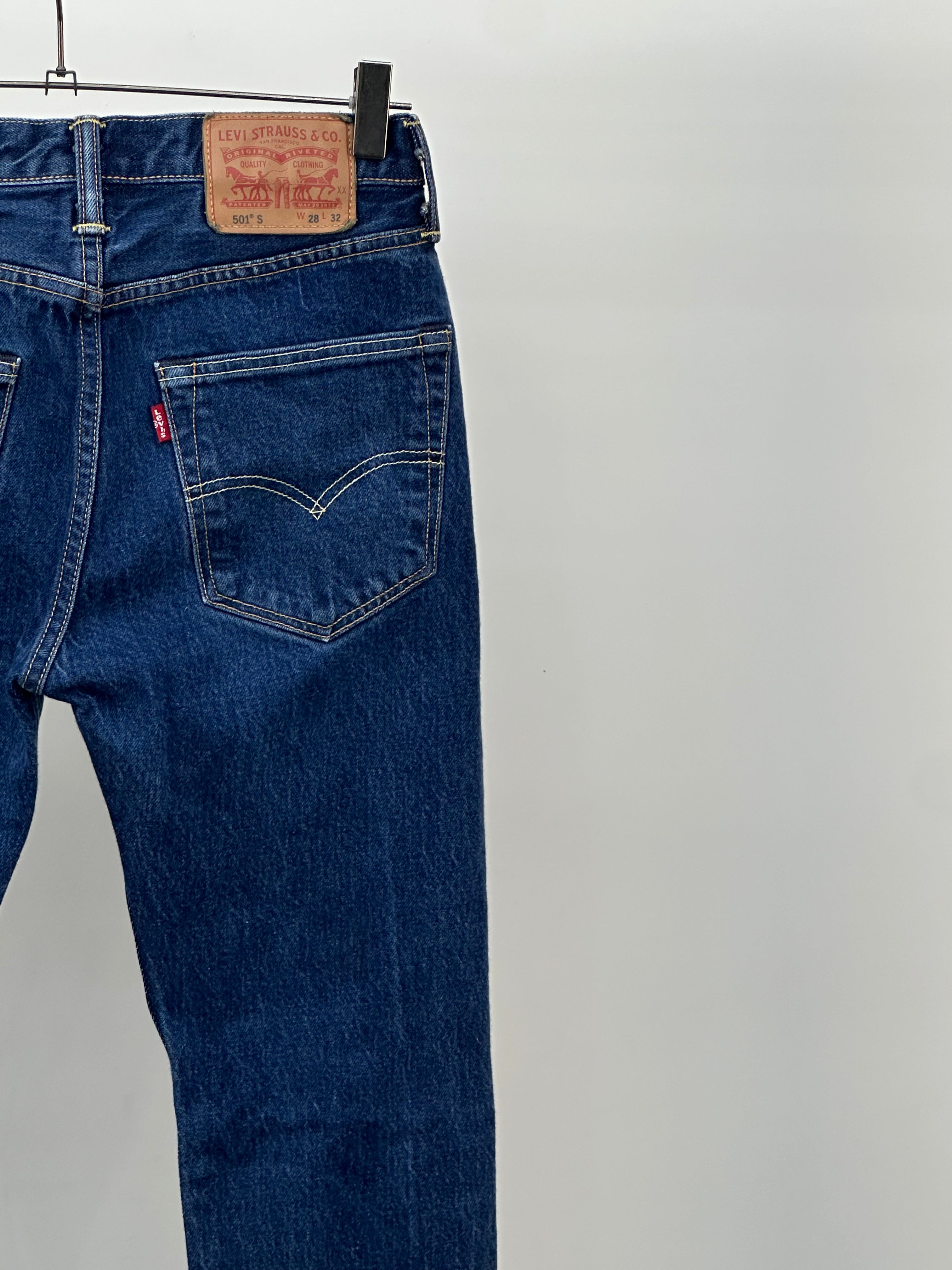LEVI'S 501S TAGLIA: 42 ITA = W28 L32