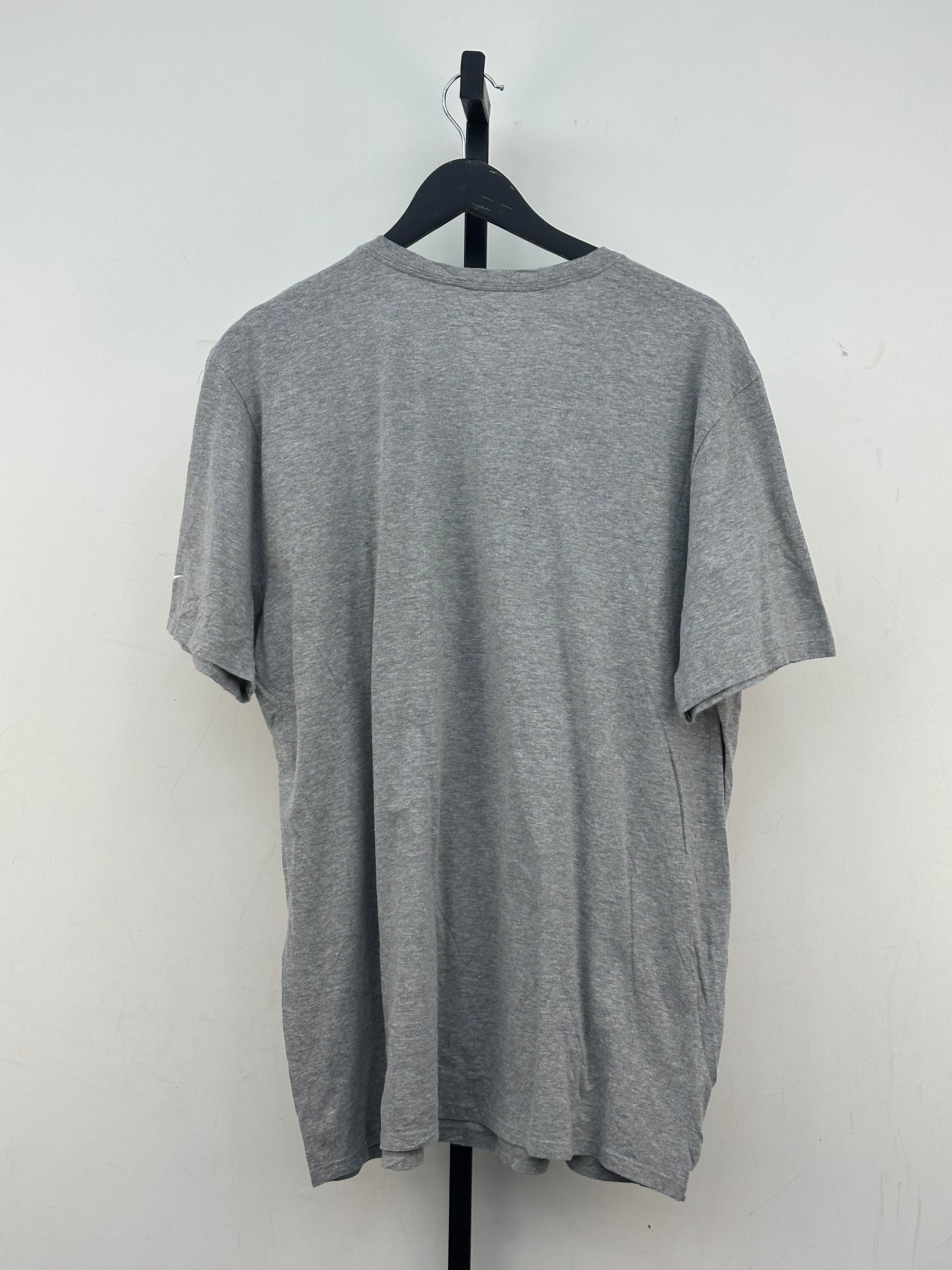 T-SHIRT NIKE TAGLIA: XL