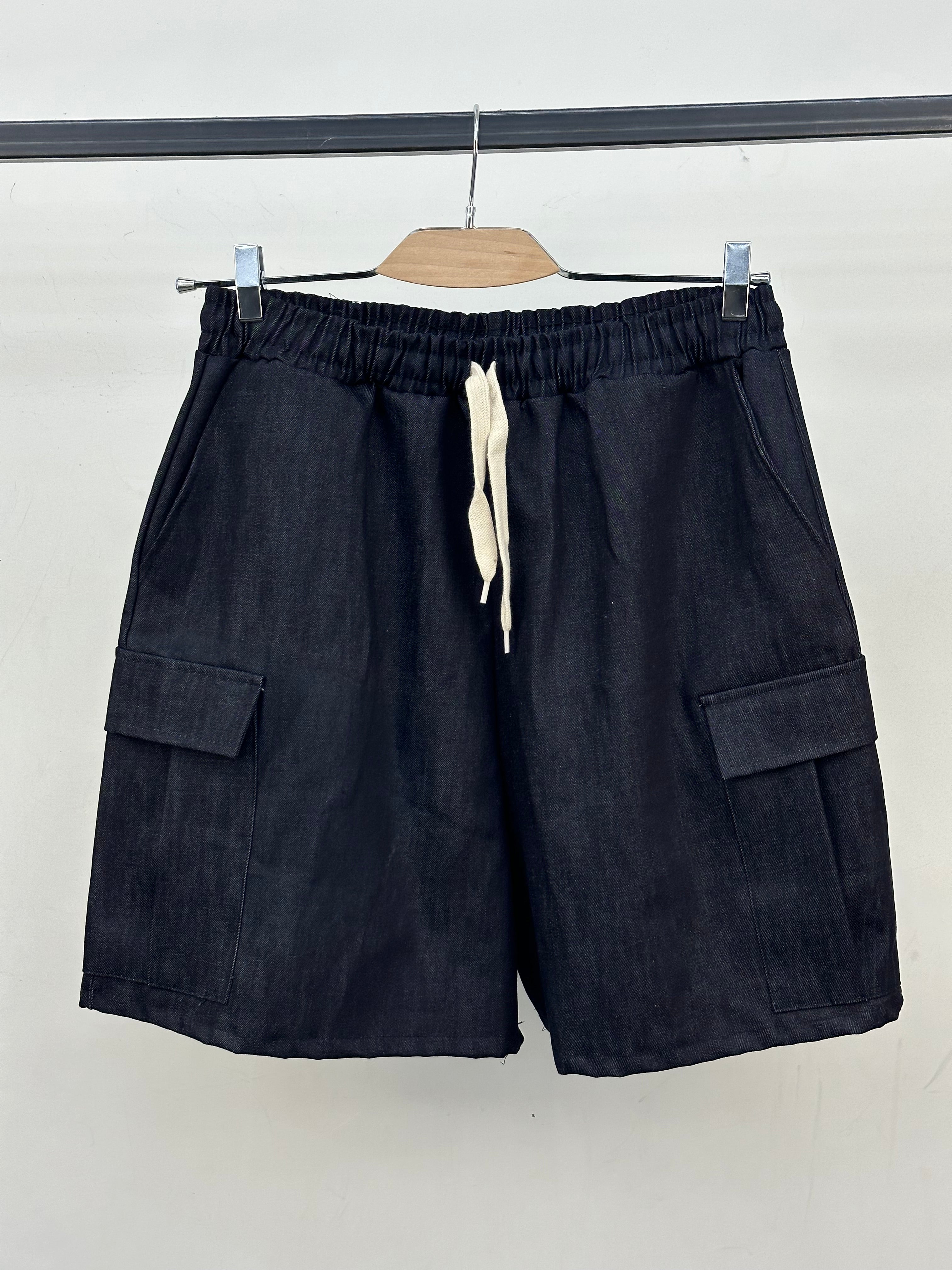 CARGO IN RAW DENIM
