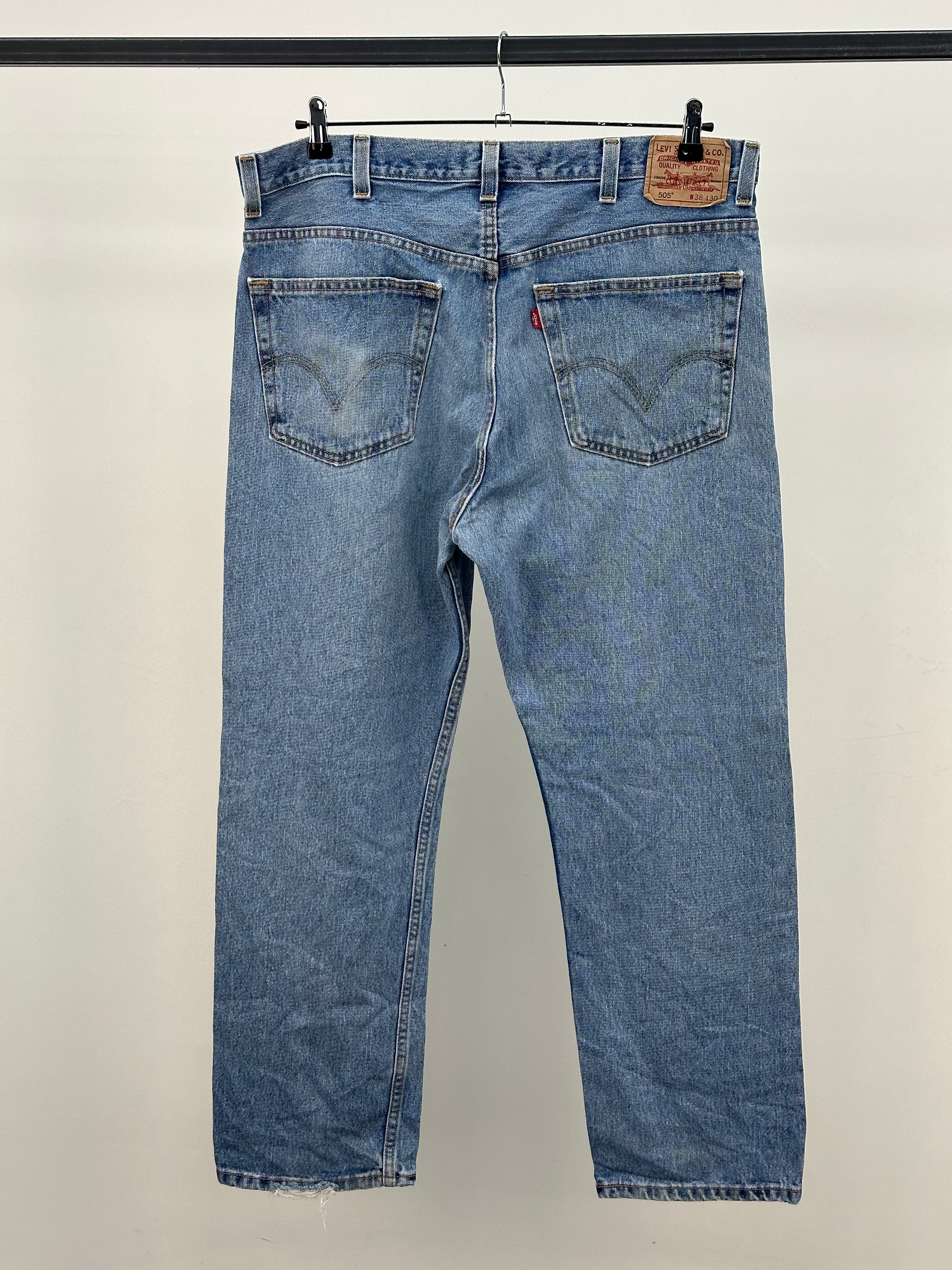 LEVI'S REGULAR FIT W38 L30