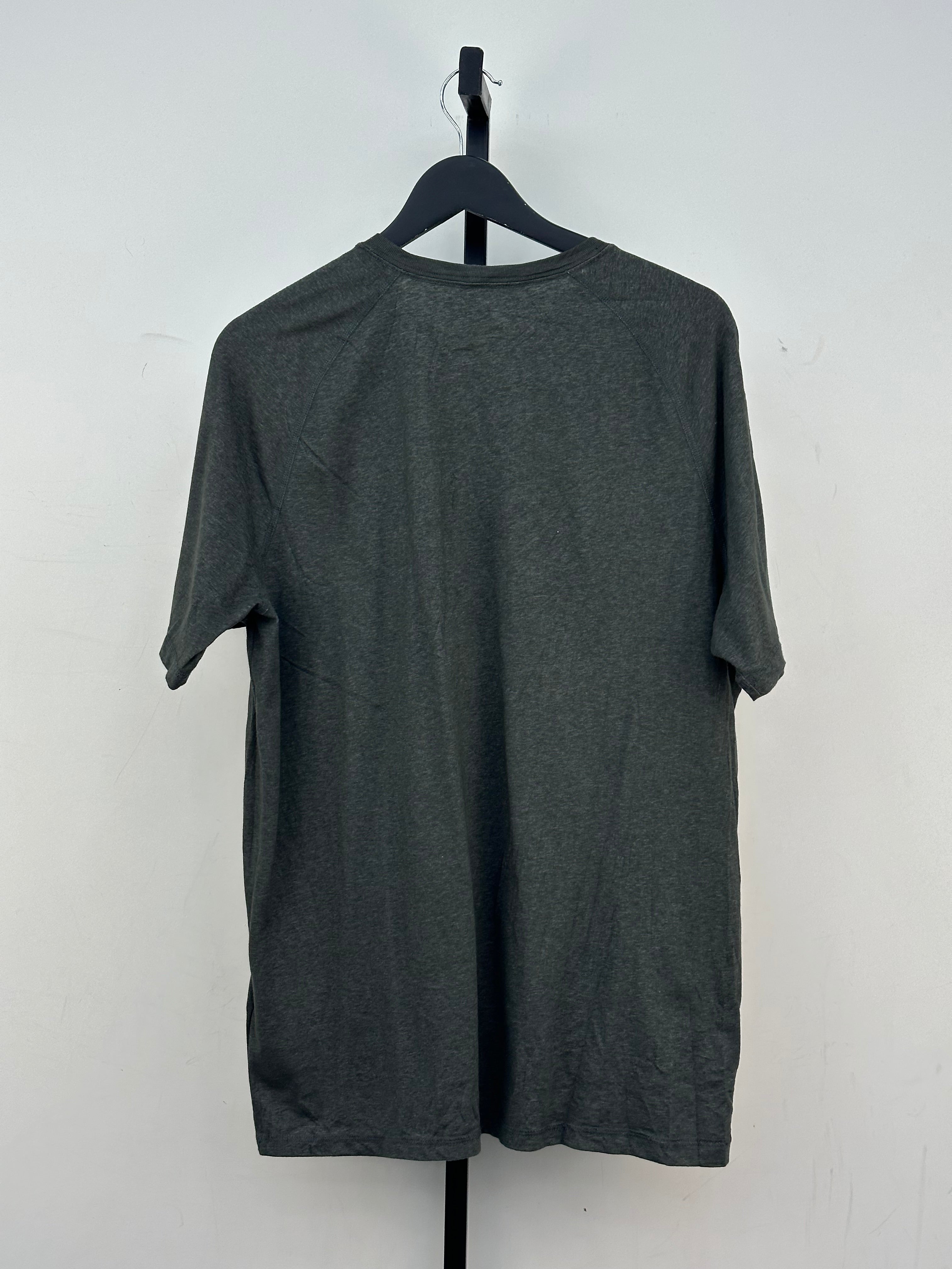 T-SHIRT CARHARTT TAGLIA: L