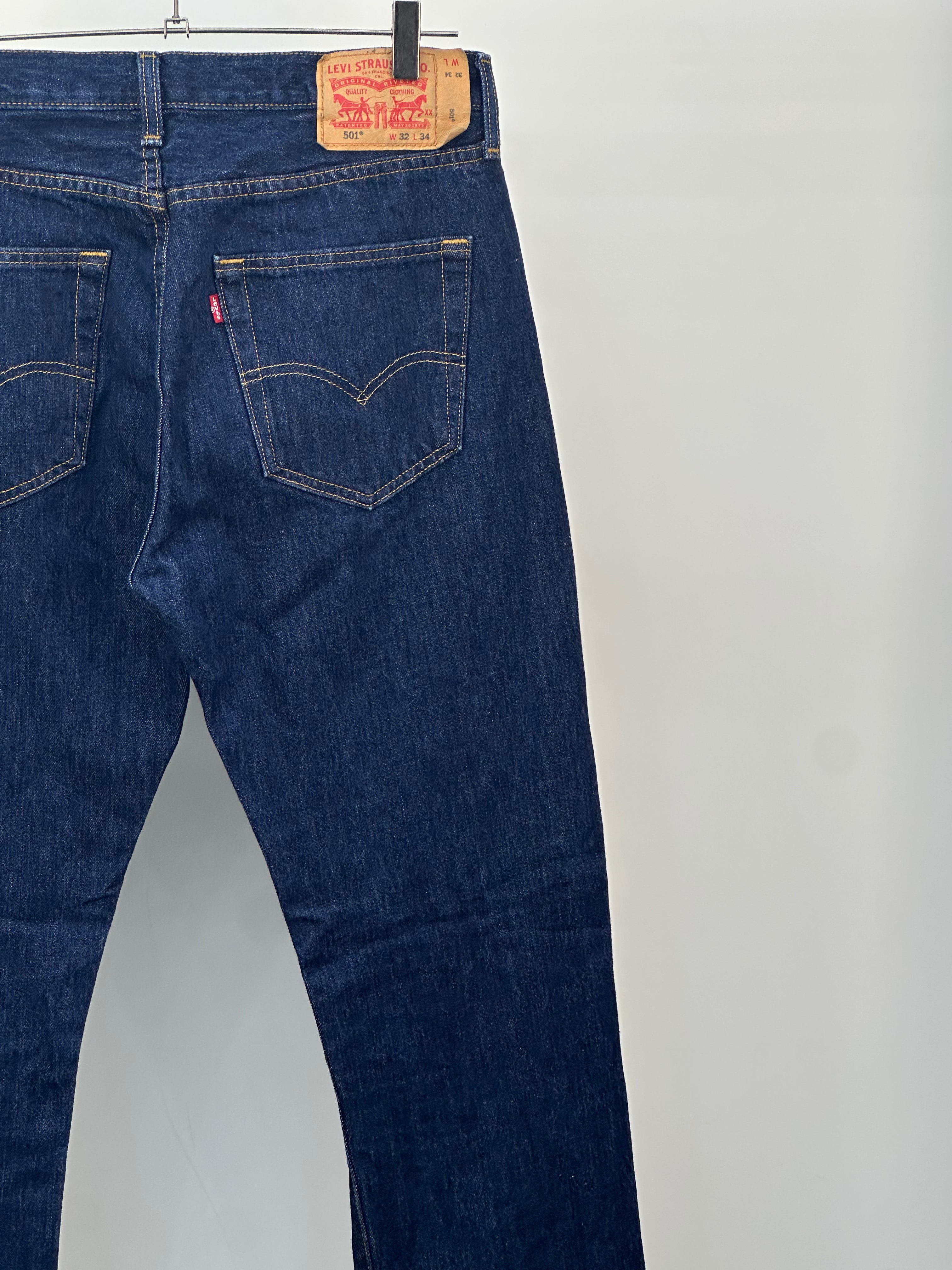 LEVI'S 501 TAGLIA: 46 ITA = W32 L34