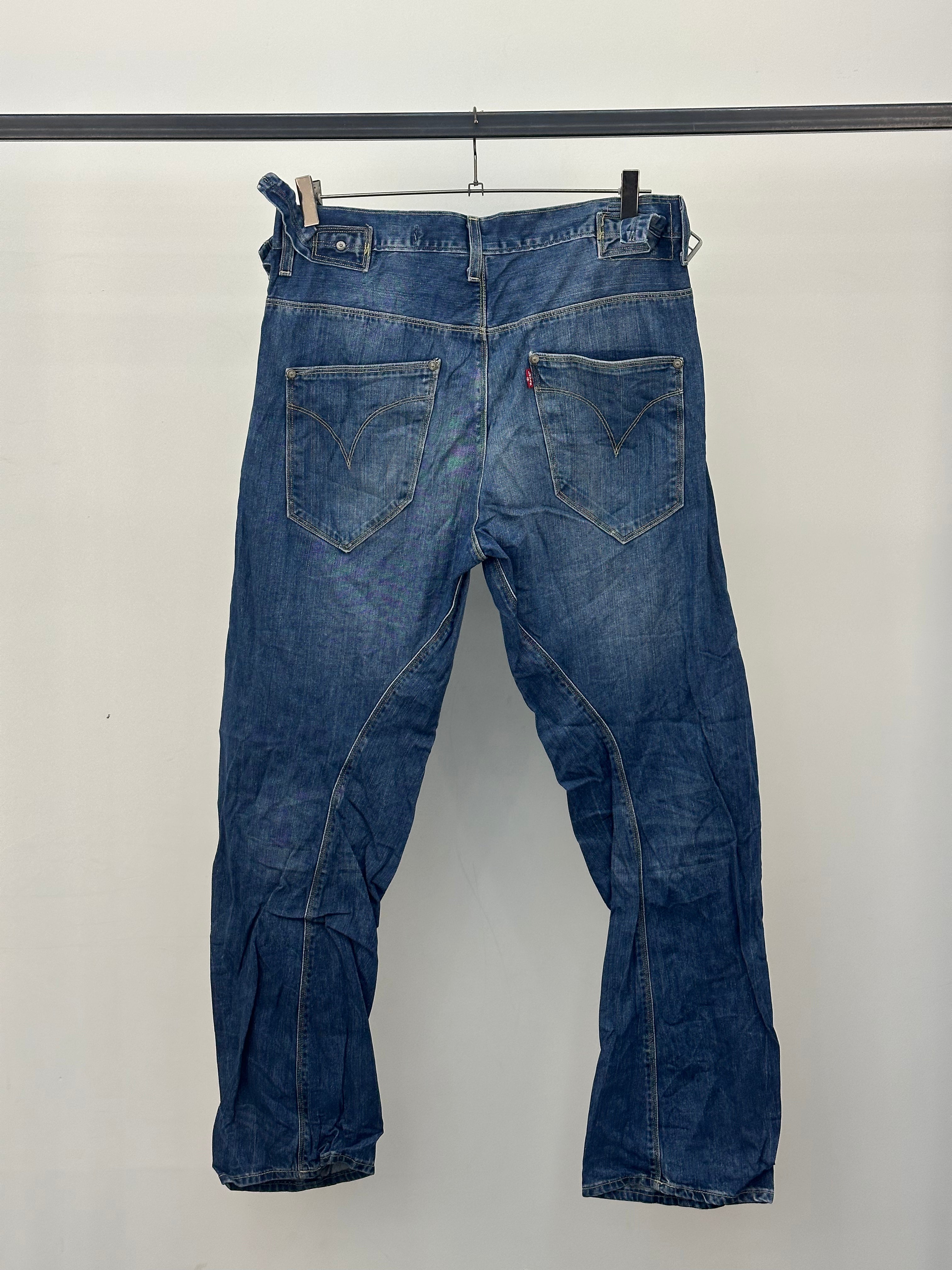 LEVI'S ENGINERED TAGLIA: 46 ITA = W32 L32