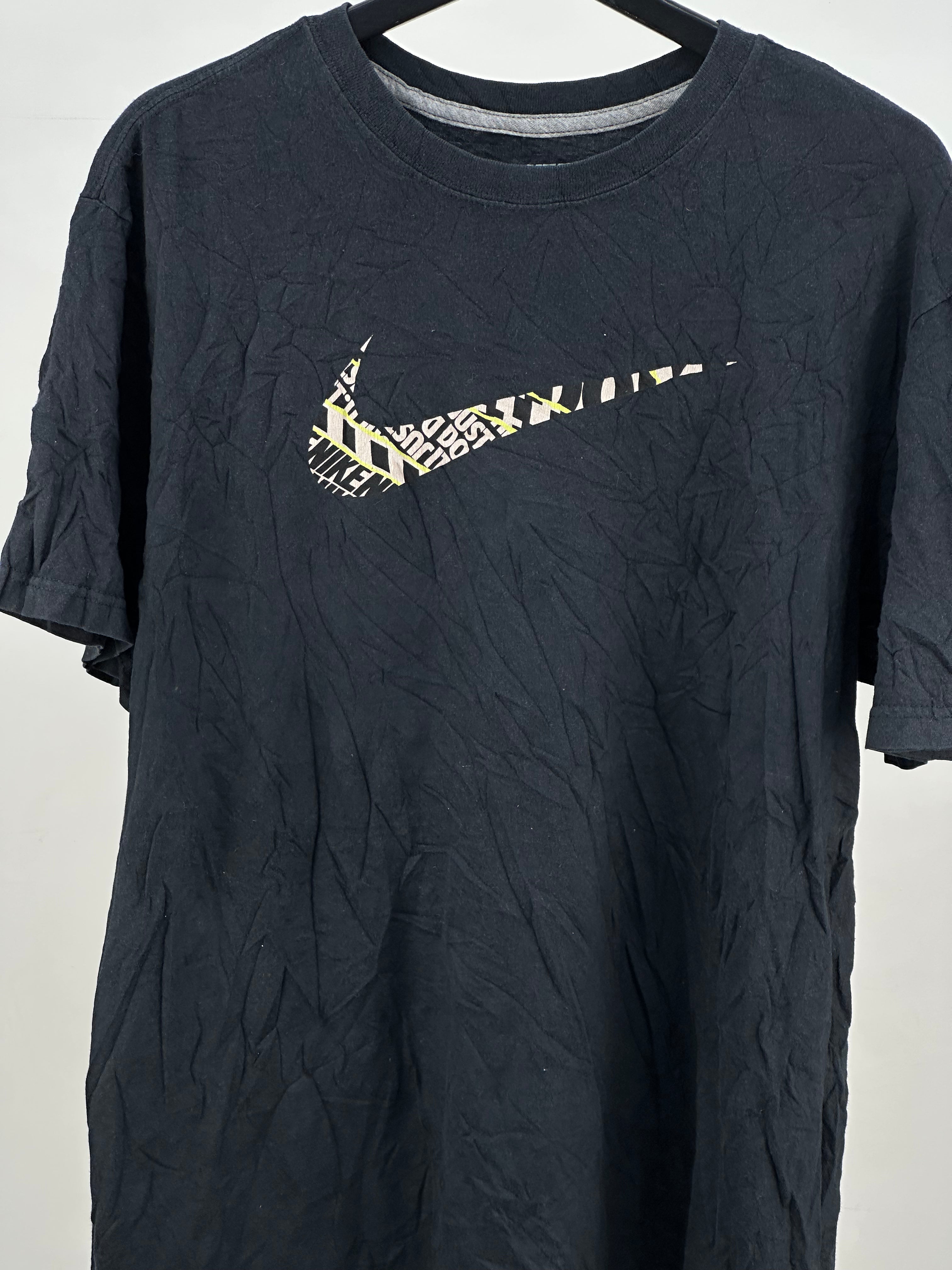 T-SHIRT NIKE TAGLIA: XL