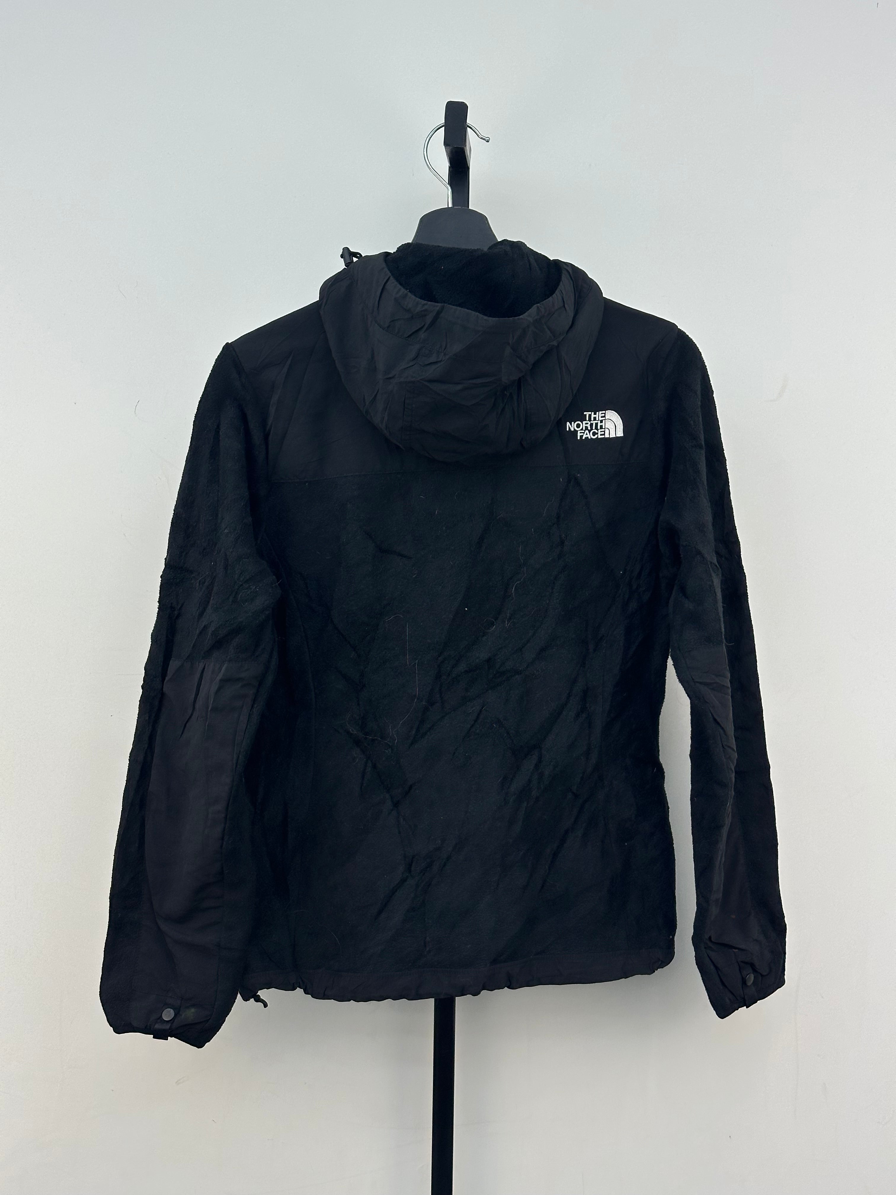THE NORTH FACE SWEATSHIRT