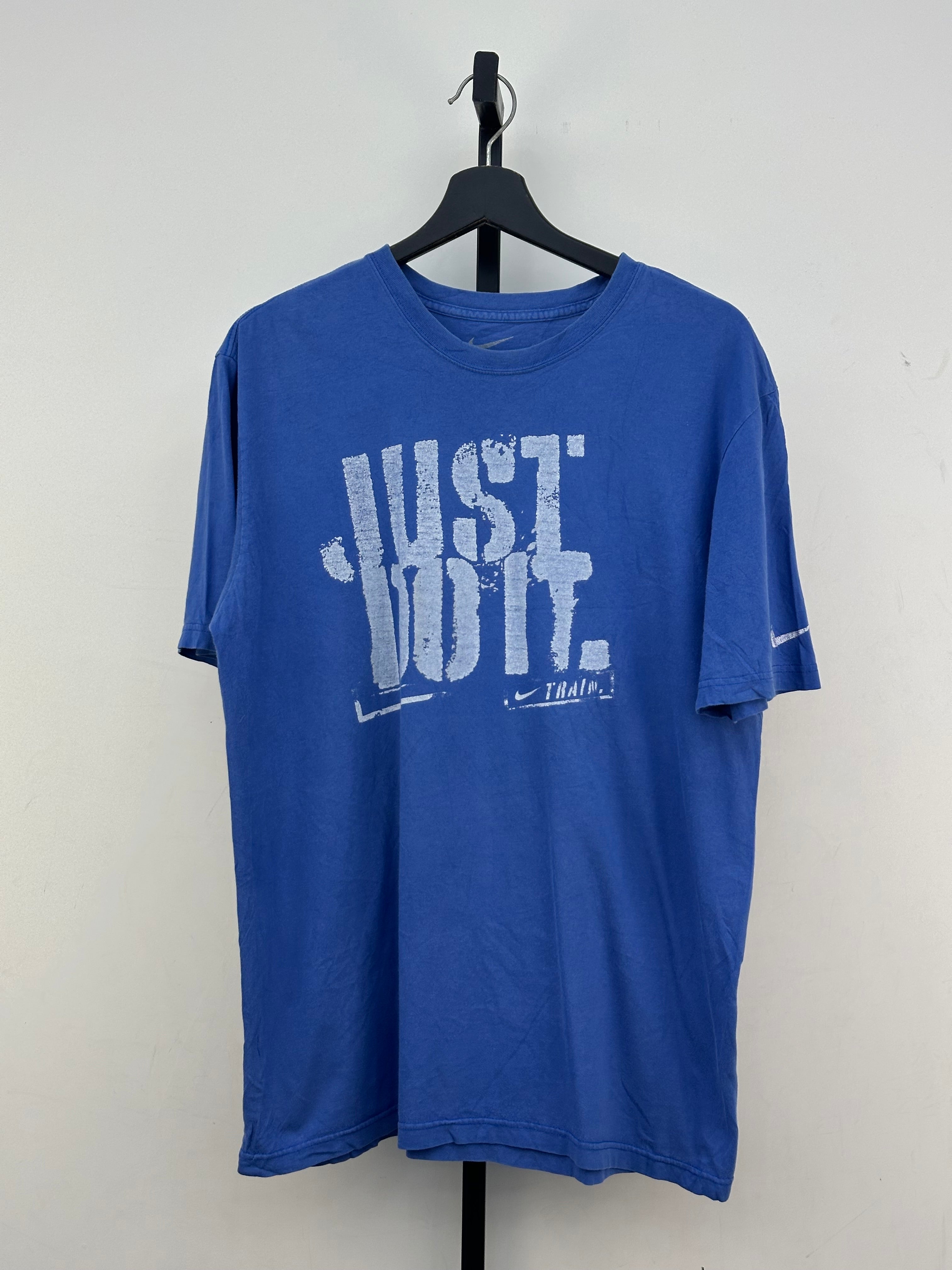 T-SHIRT NIKE TAGLIA: L