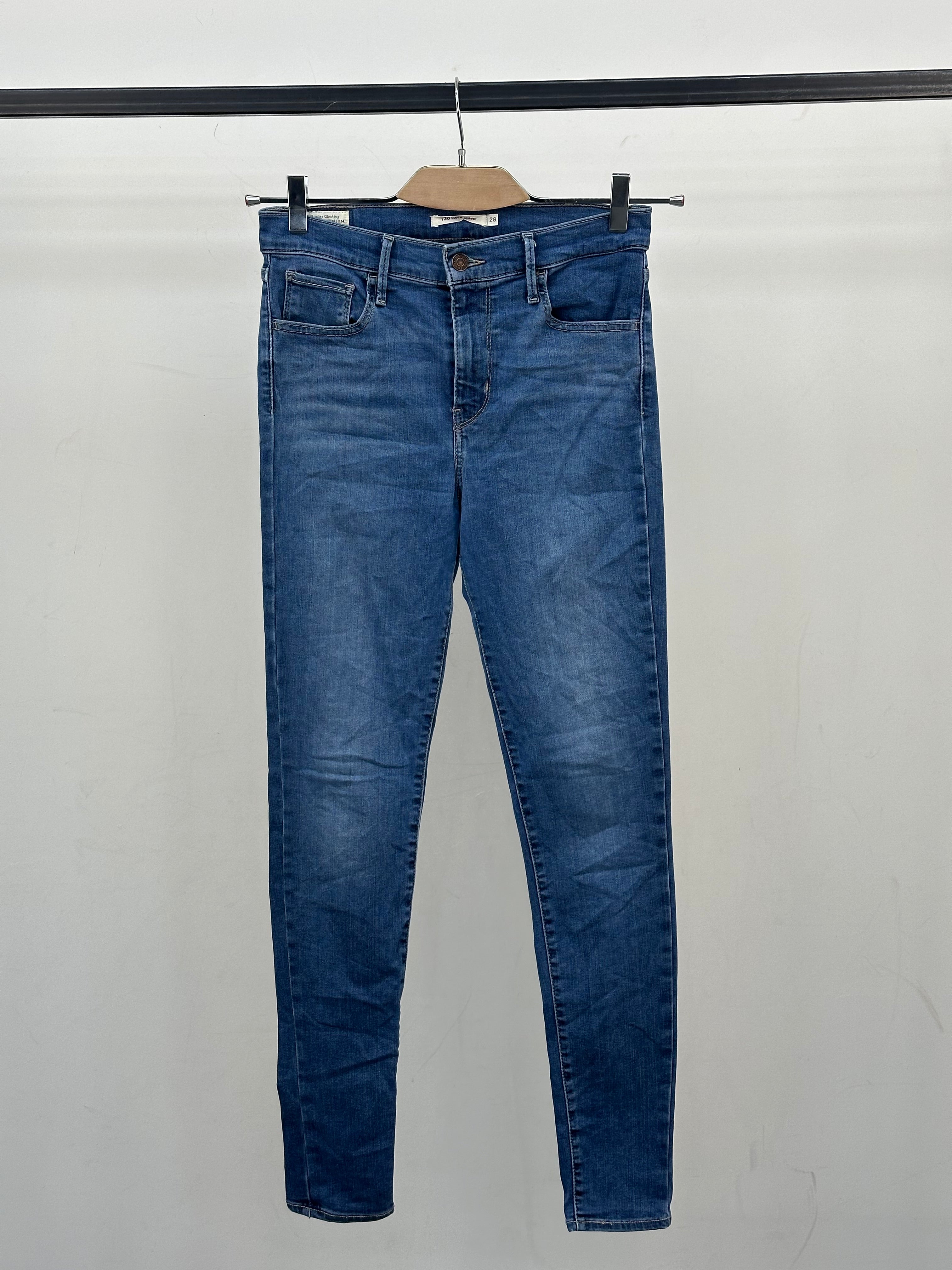 LEVI'S 720 SUPER SKINNY FIT: 42 ITA = W28 L30