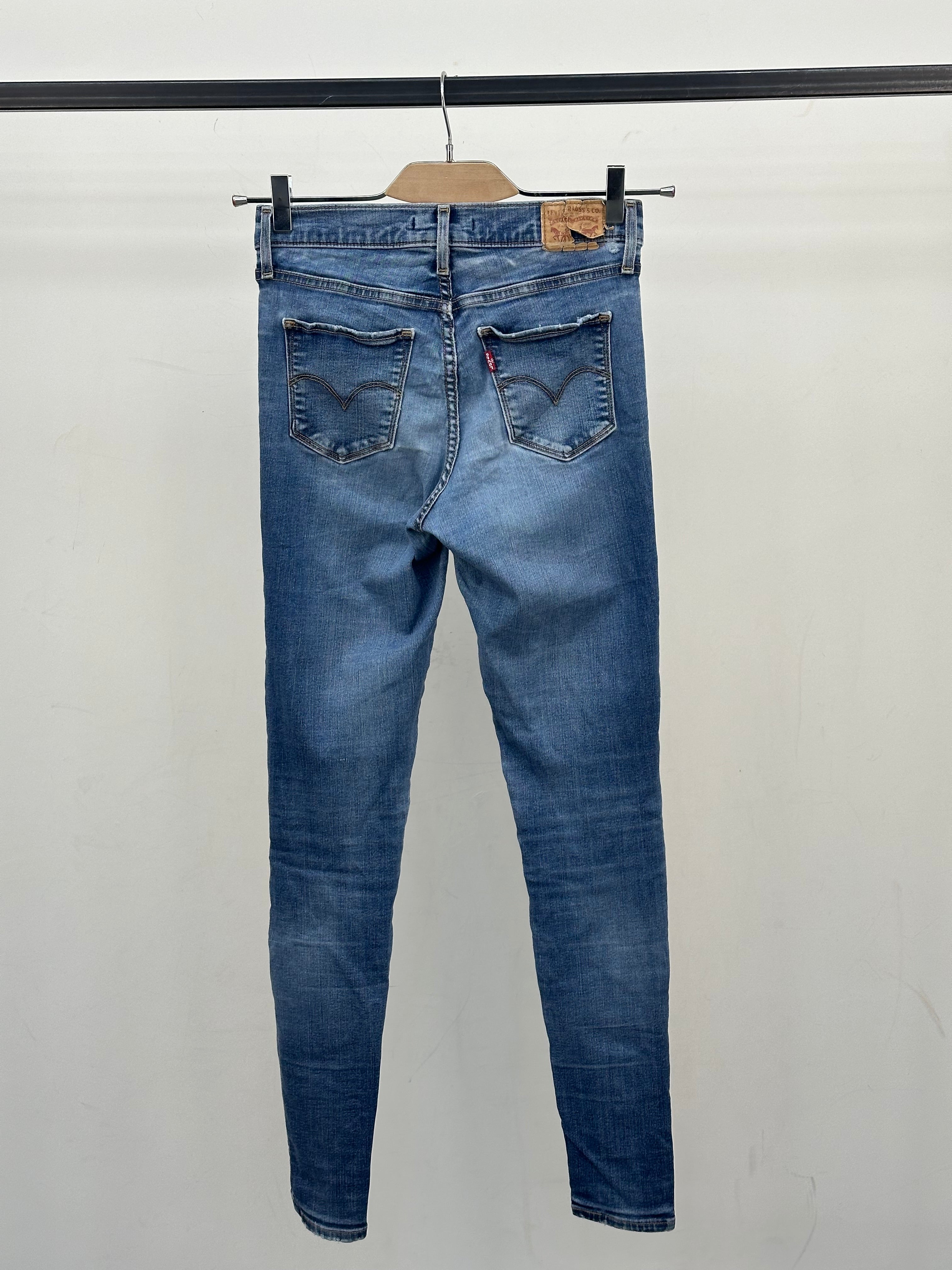 LEVI'S 310 SHAPING SUPER SKINNY FIT: 42 ITA = W28 L32