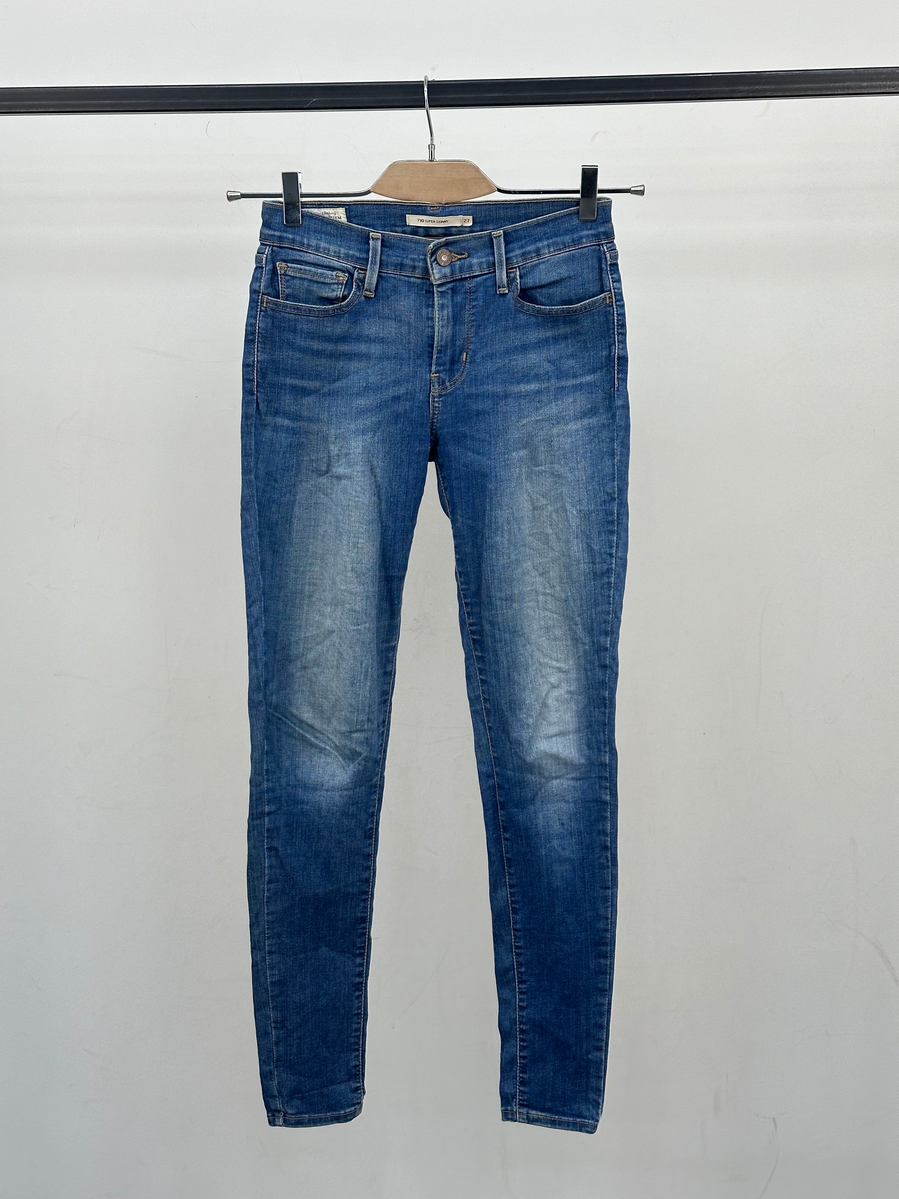 LEVI'S 710 SUPER SKINNY FIT: 41 ITA = W27 L30