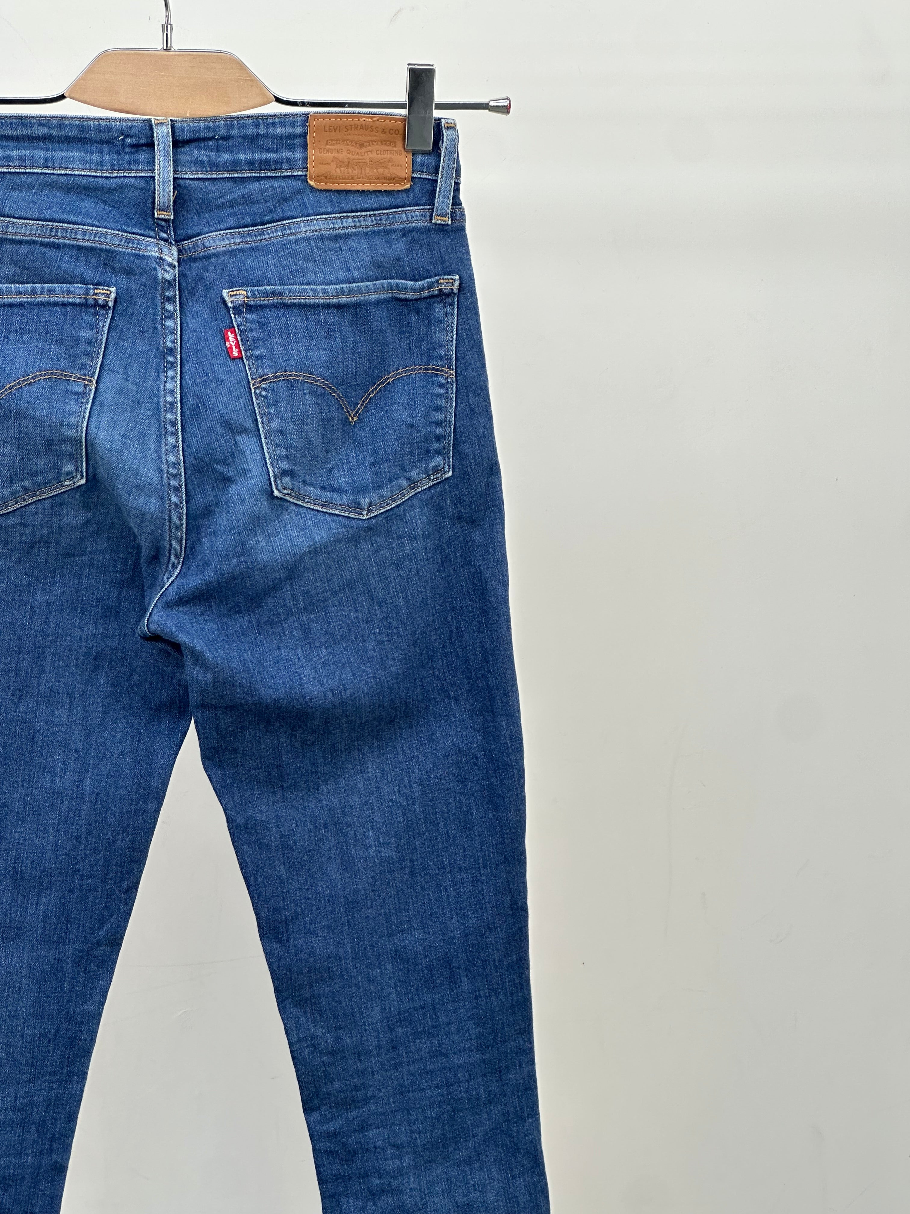 LEVI'S 721 HIGH RISE SKINNY FIT: 40 ITA = W26 L30