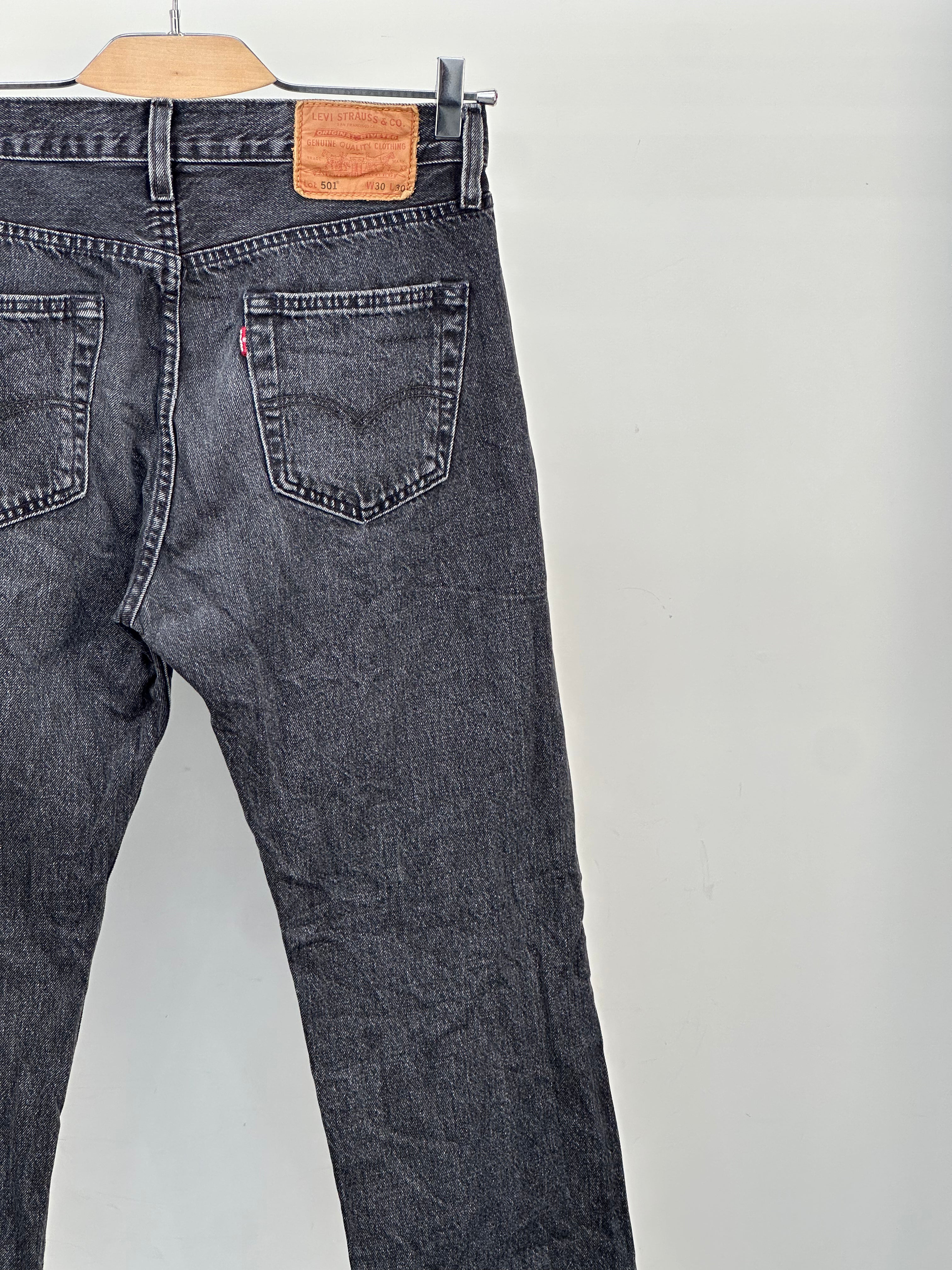 LEVI'S 501 REGULAR FIT TAGLIA: 44 ITA = W30 L30